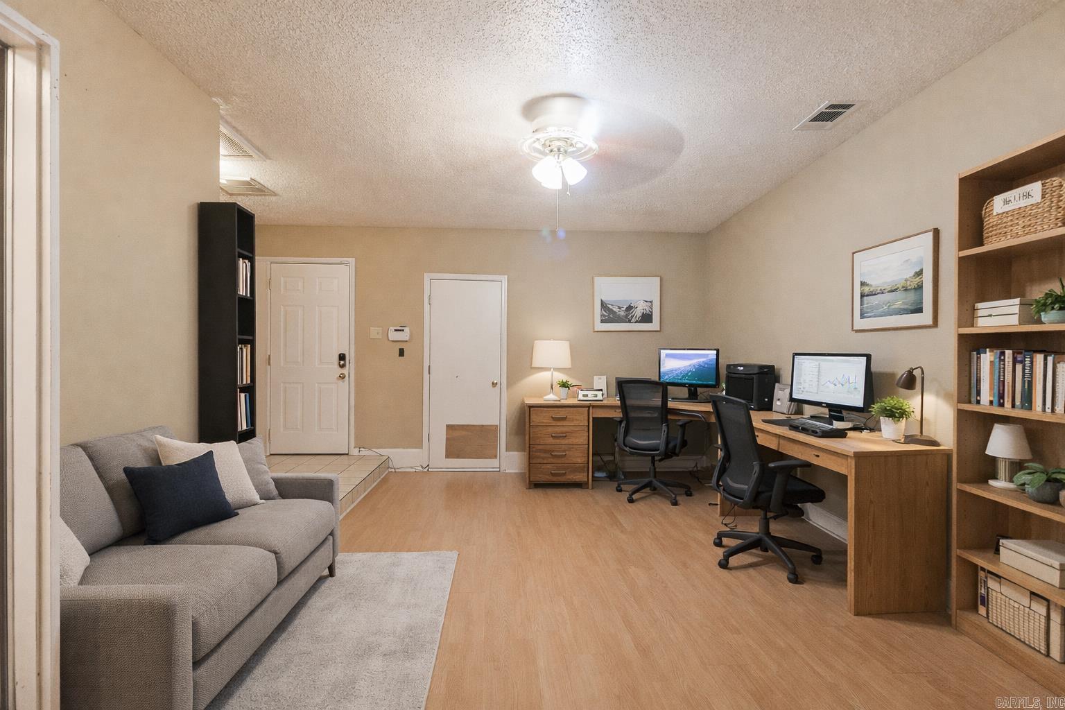 NOBLE ACRES - Residential