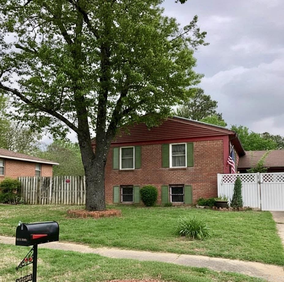 NOBLE ACRES - Residential