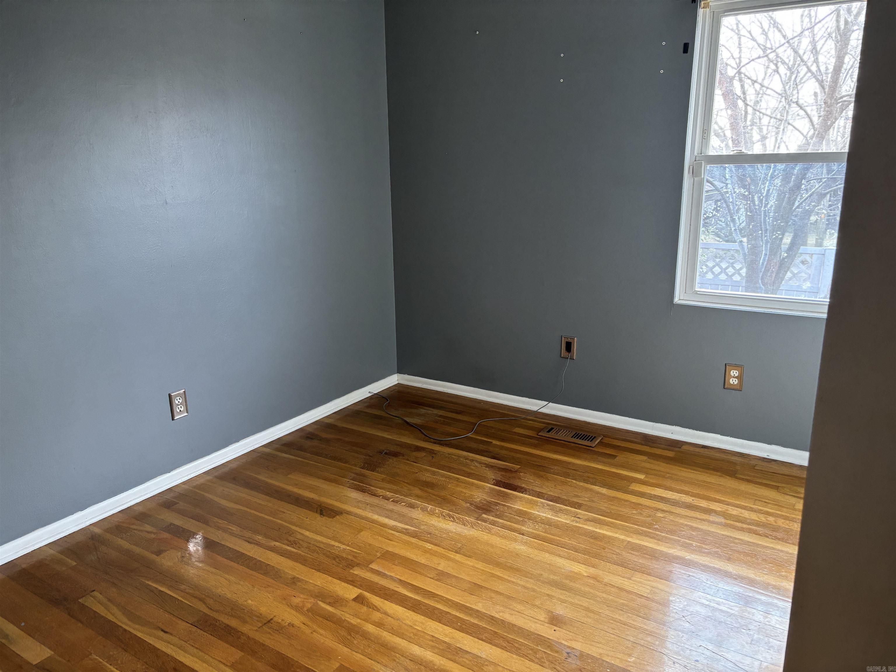 NOBLE ACRES - Residential