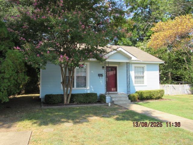 Well maintained 2-bedroom bungalow, lots of windows with natural light throughout, freshly painted interior walls, all kitchen appliances including refrigerator, washer & dryer, gas & electric, detached storage building, oversized fully fenced yard, and more! No Pets Allowed! ***PLEASE NOTE WE DO NOT ADVERTISE ON CRAIGSLIST OR FACEBOOK MARKETPLACE. ANY LISTING OF OURS SEEN THERE IS A SCAM!!!***
