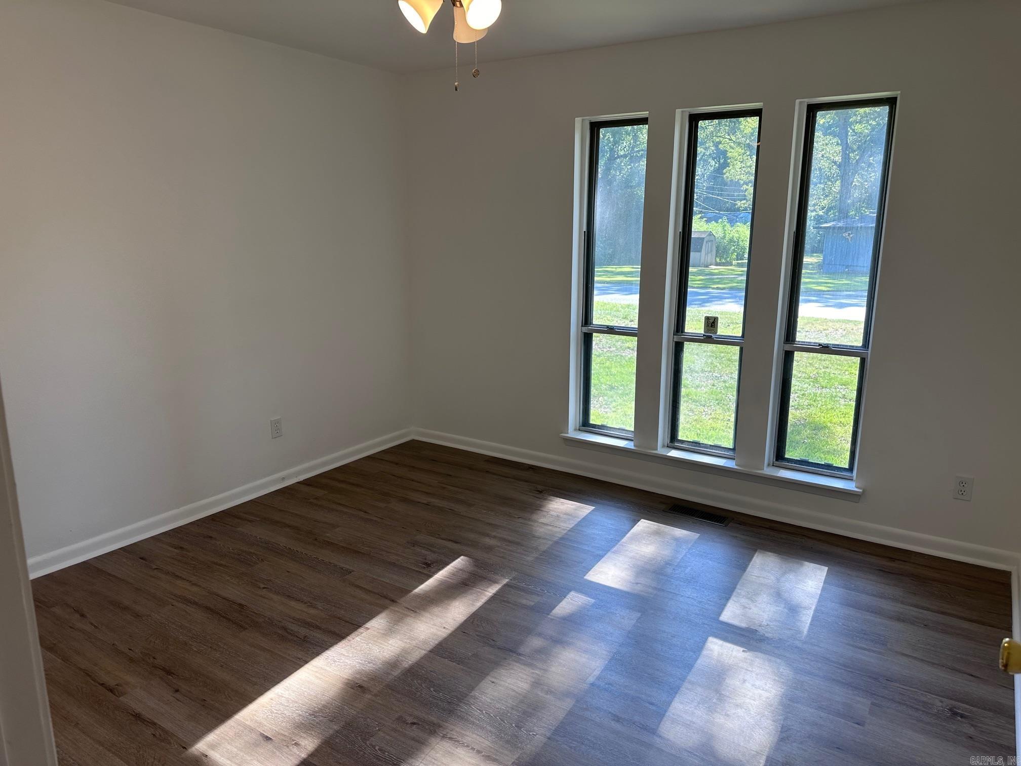 ARBOR OAKS - Residential