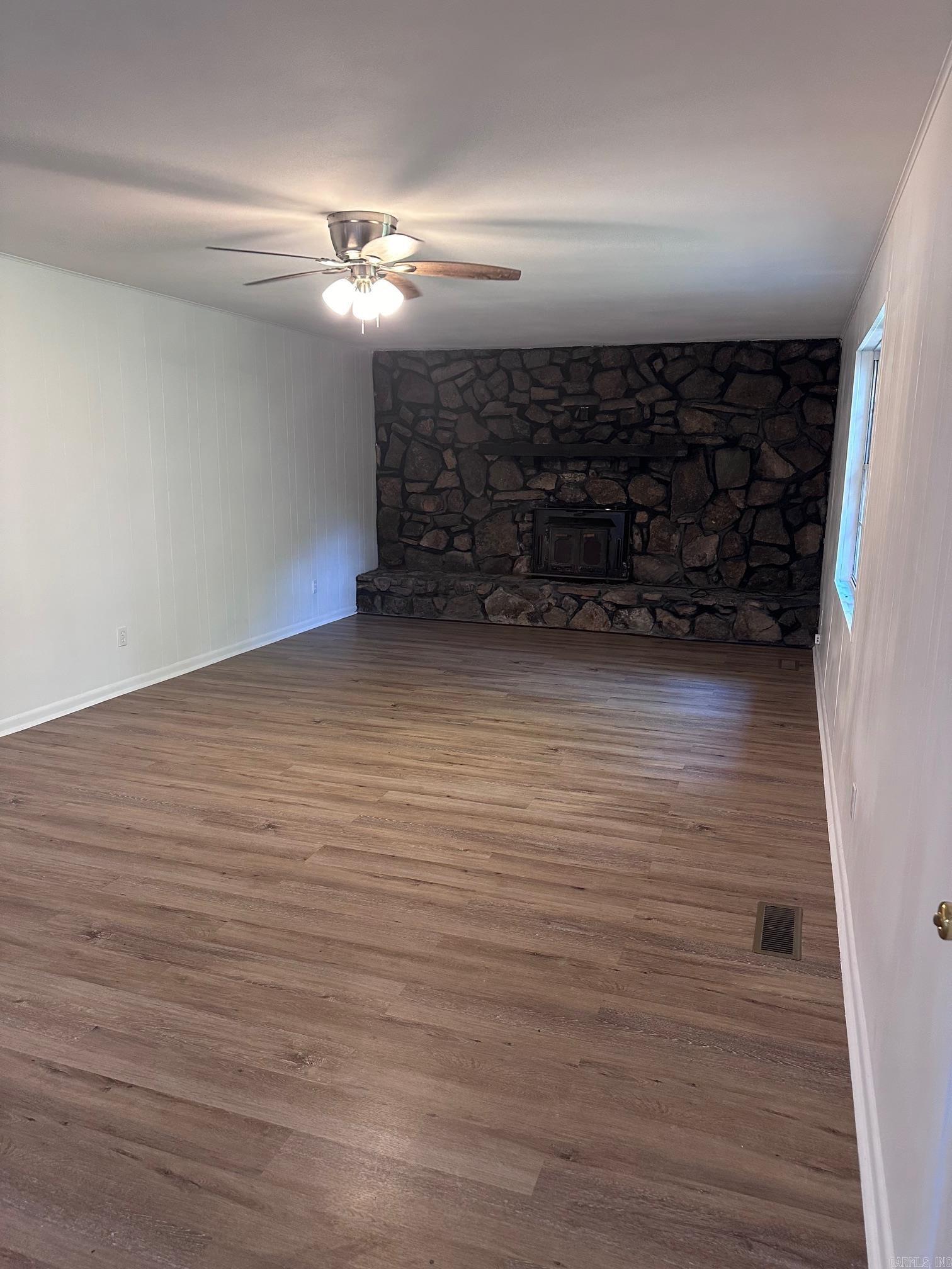 ARBOR OAKS - Residential