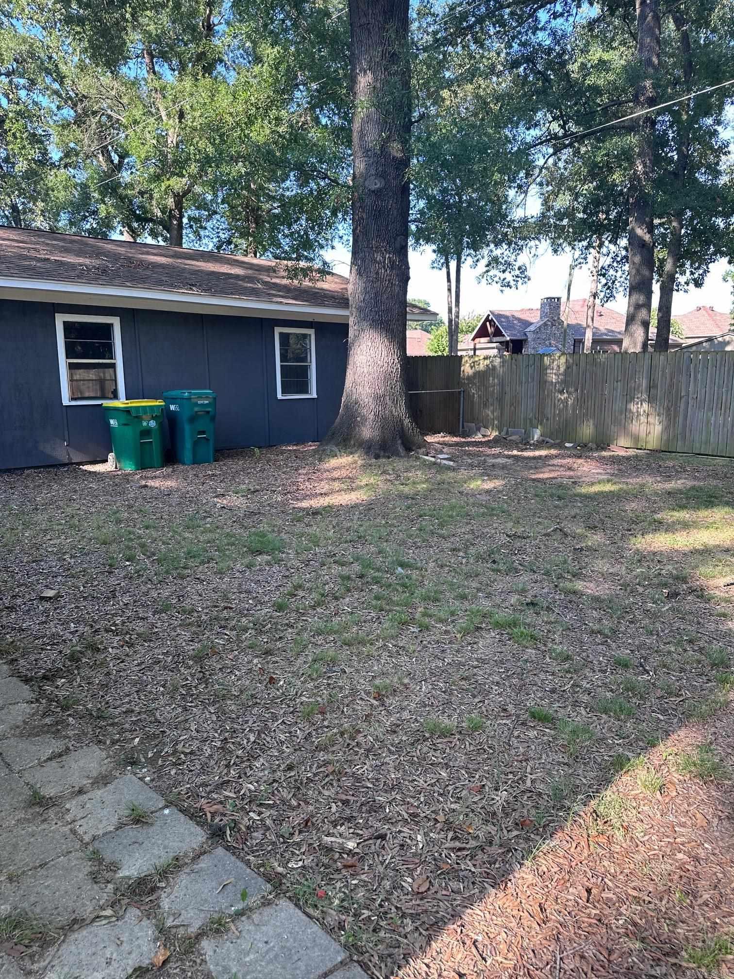 ARBOR OAKS - Residential