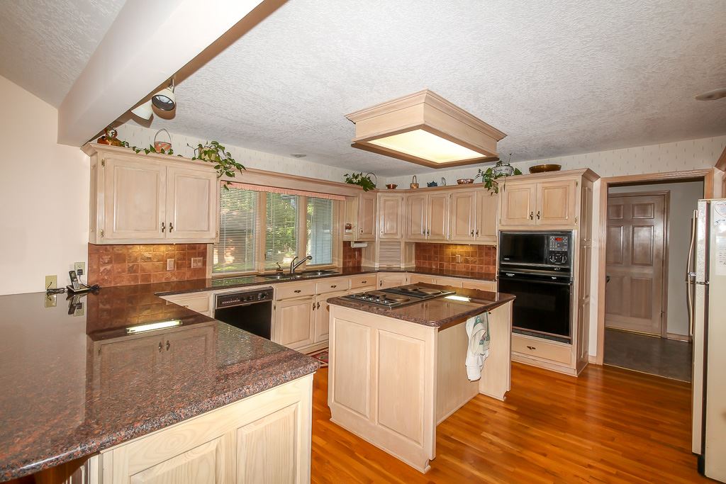 BAJADA - Residential