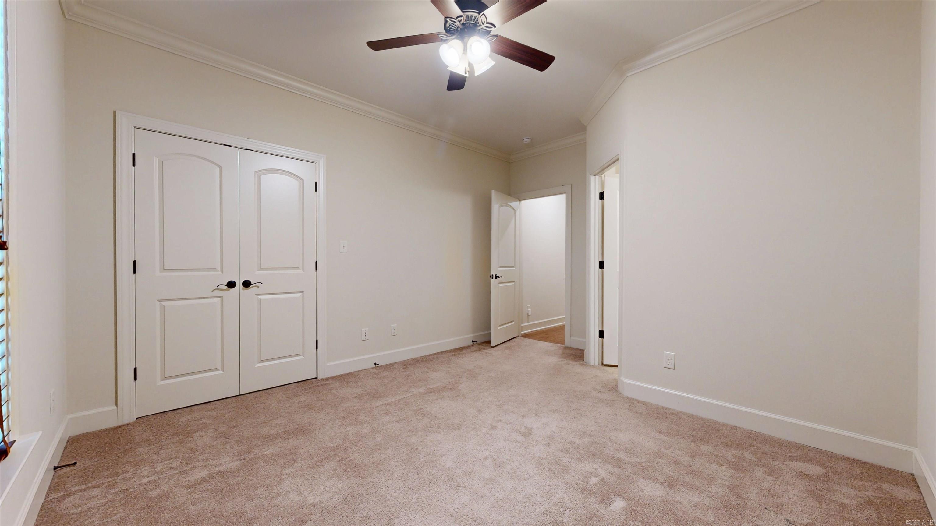 CHENAL VALLEY "TOURNAY CIRCLE" - Residential