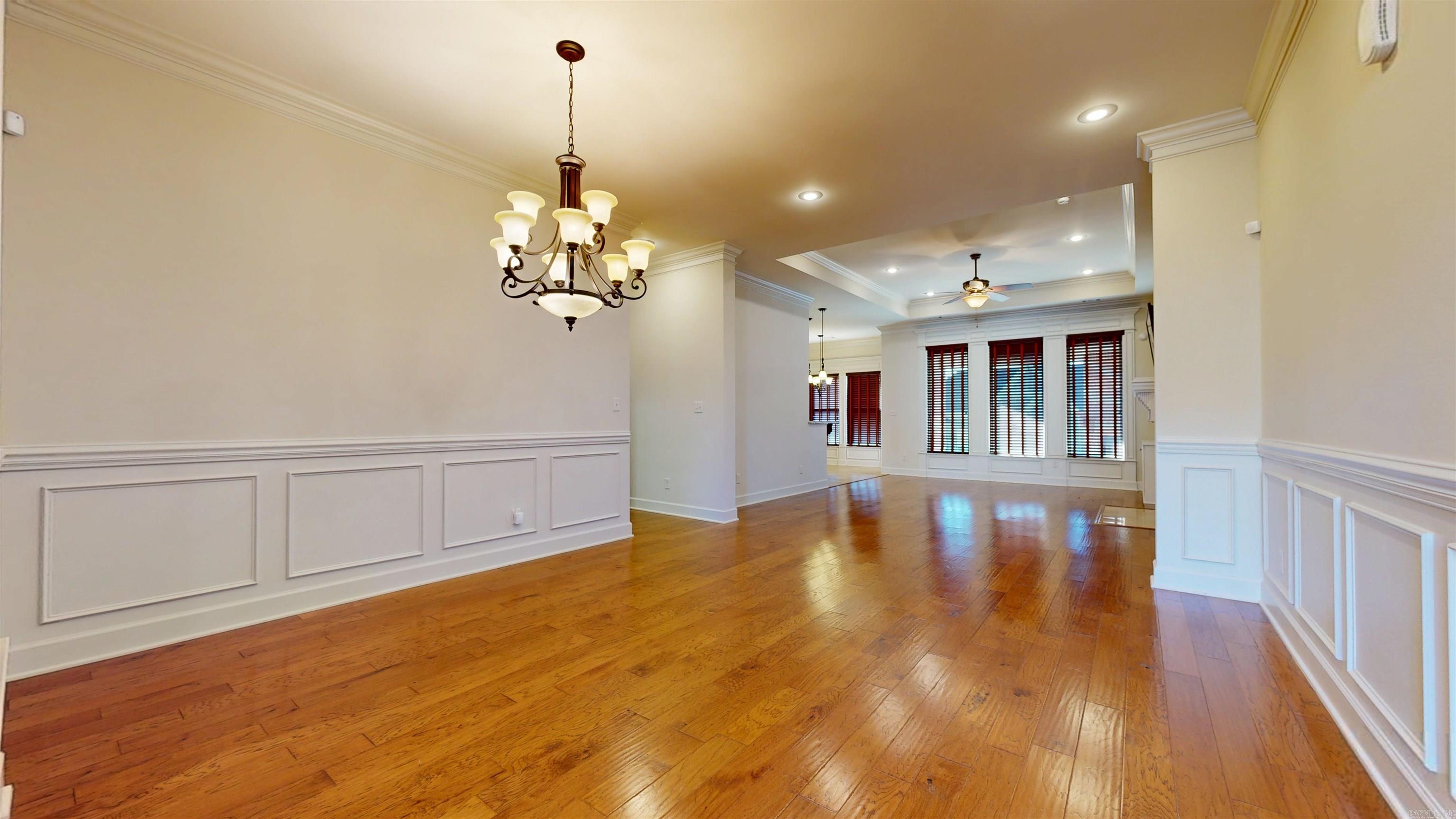 CHENAL VALLEY "TOURNAY CIRCLE" - Residential