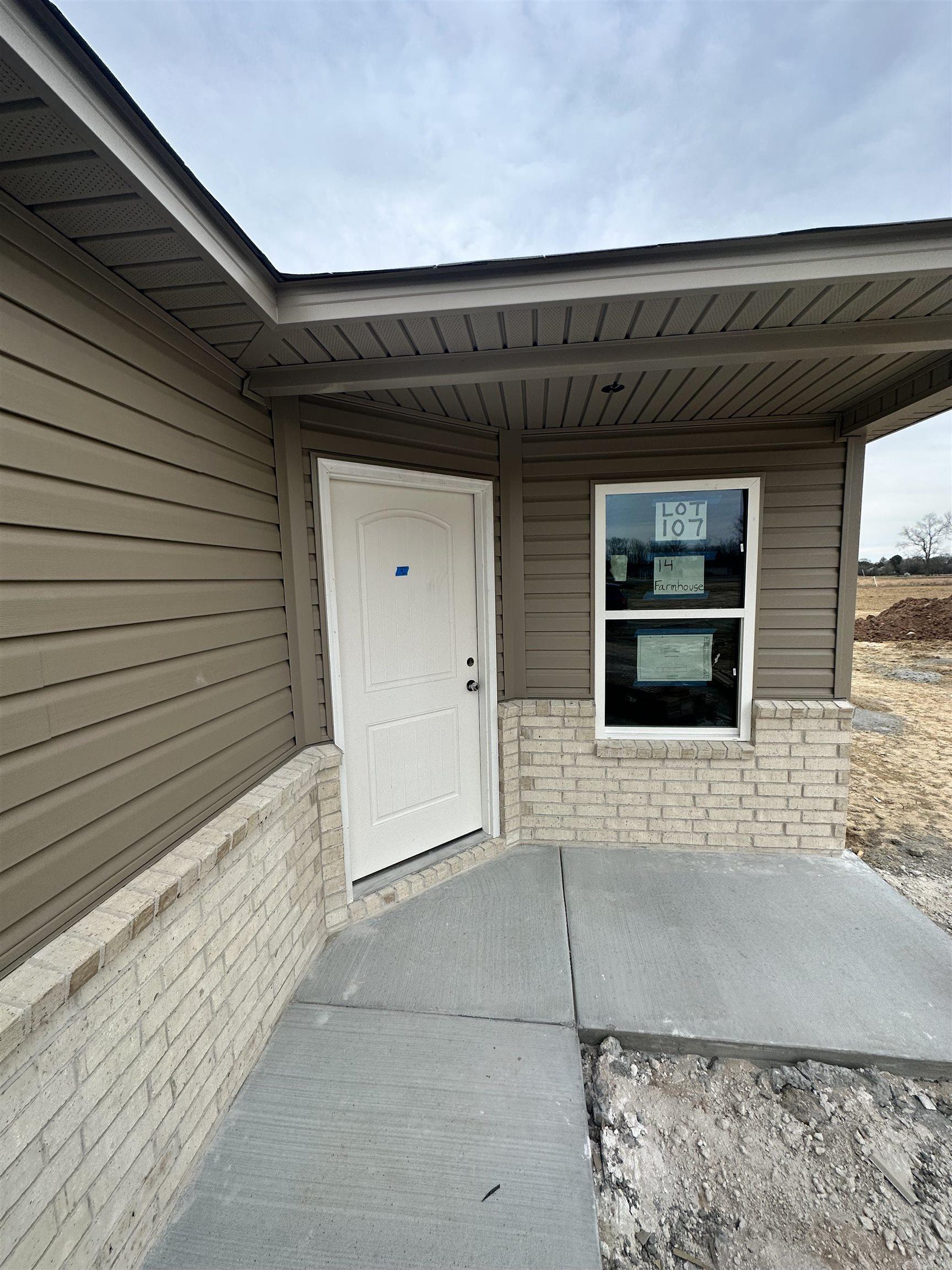 HILL FARM - Residential