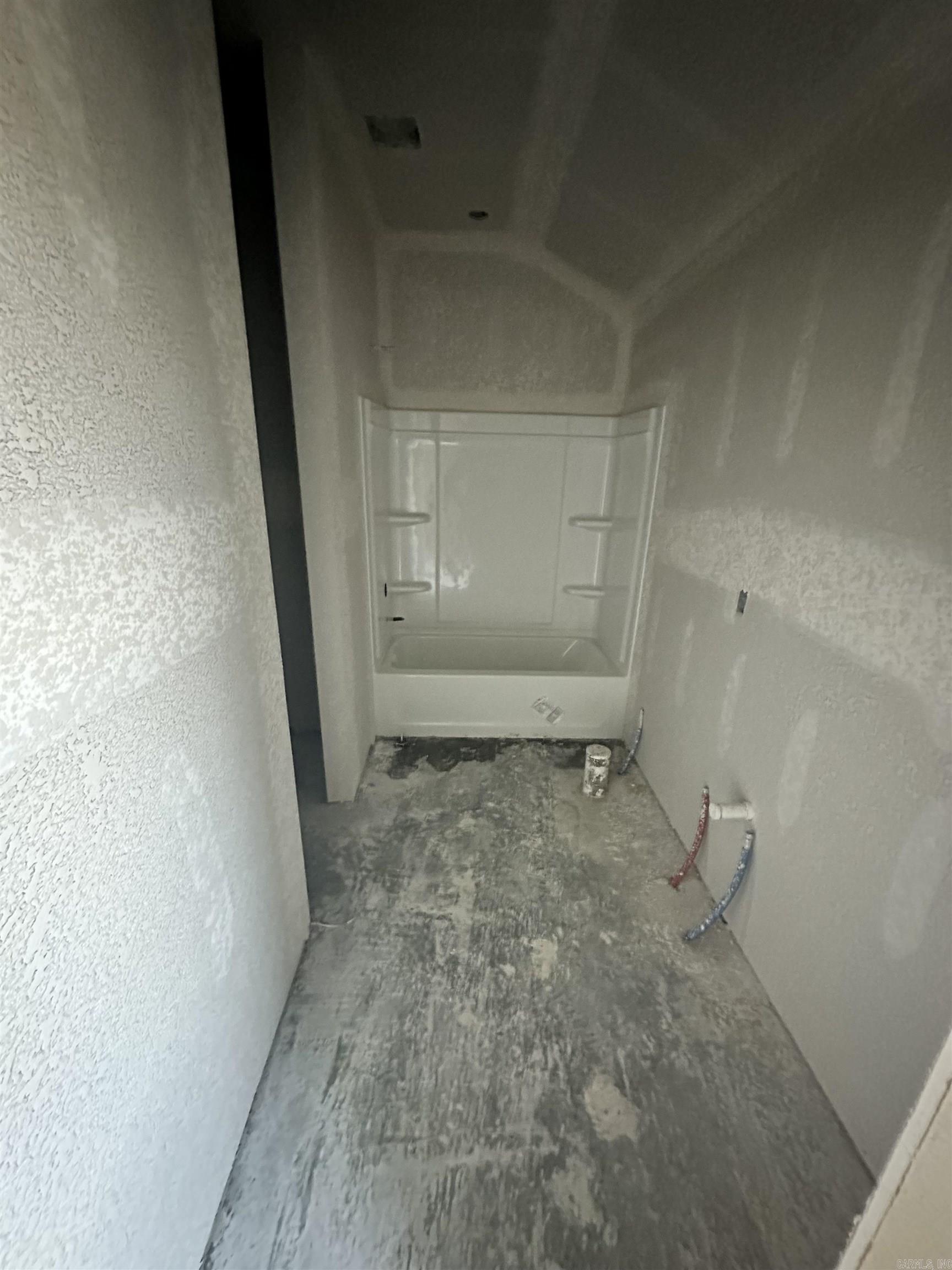 HILL FARM - Residential