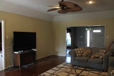 FOXWOOD J - Residential