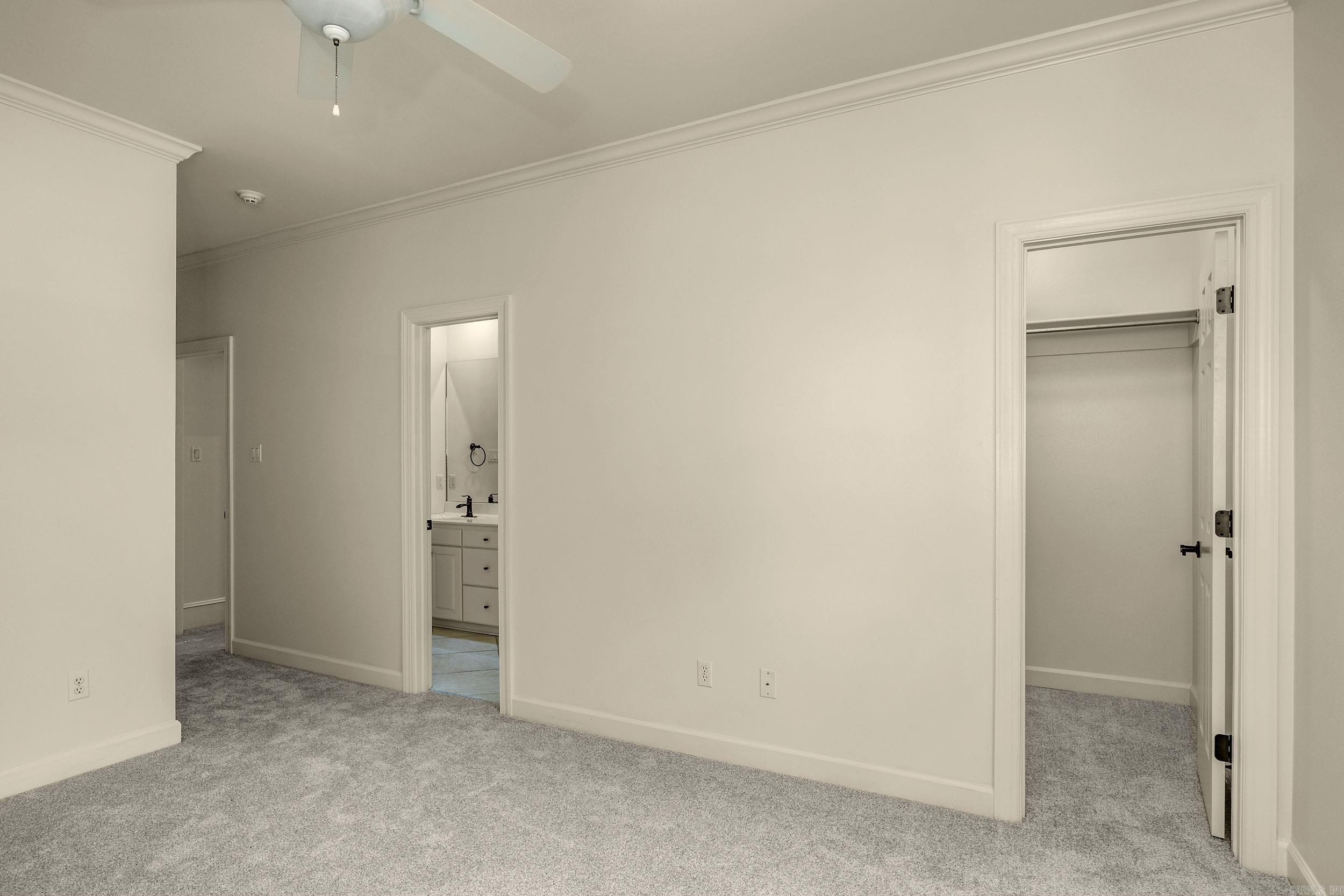 CHENAL VALLEY THE OAKS - Residential