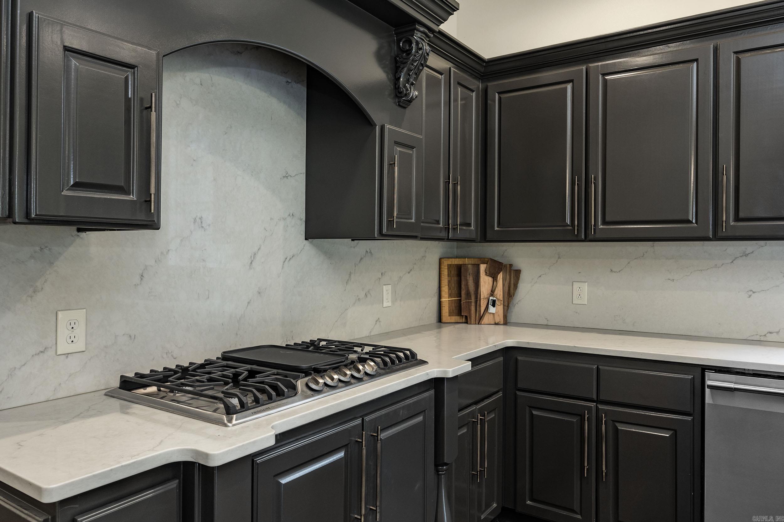 CHENAL VALLEY THE OAKS - Residential