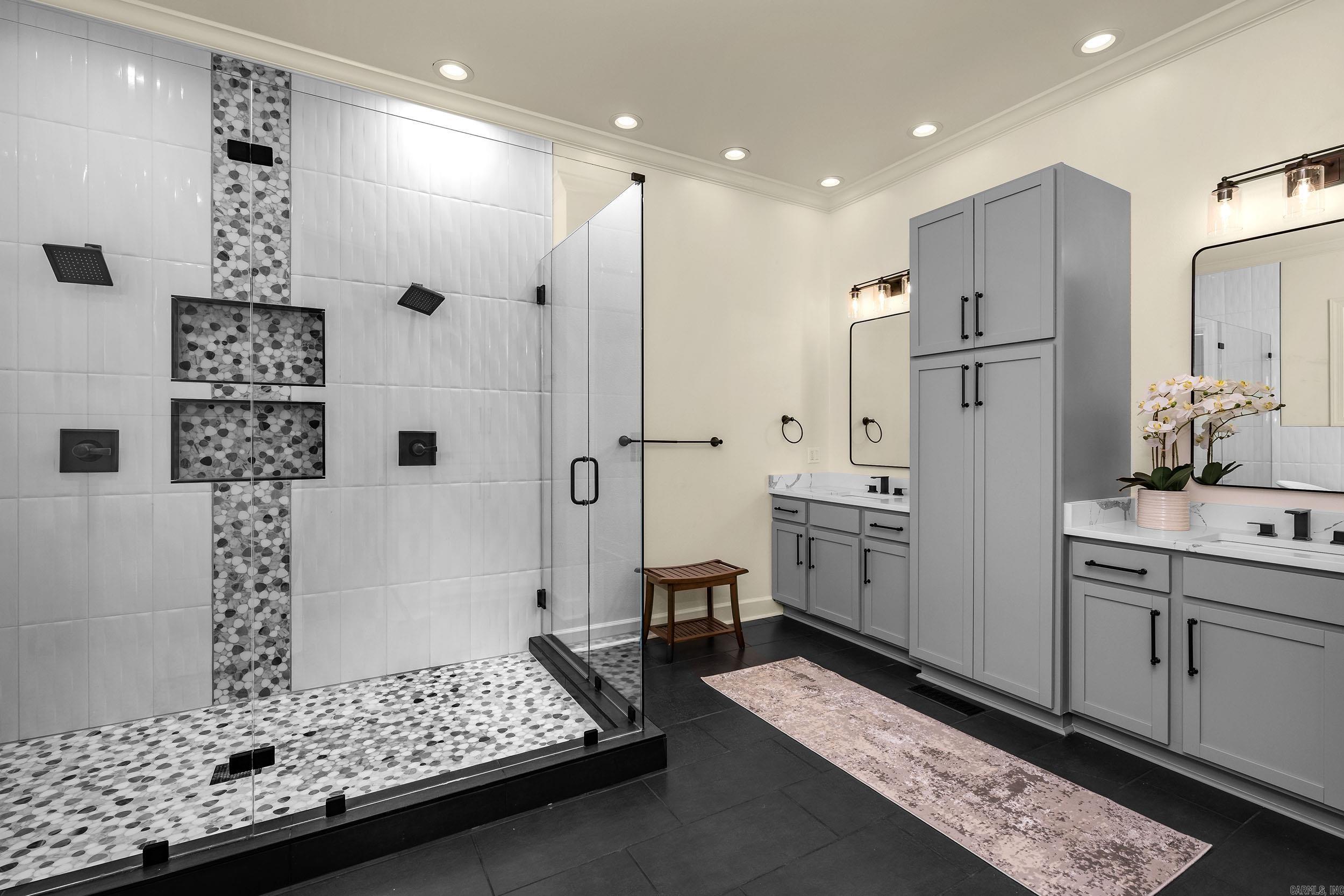 CHENAL VALLEY THE OAKS - Residential