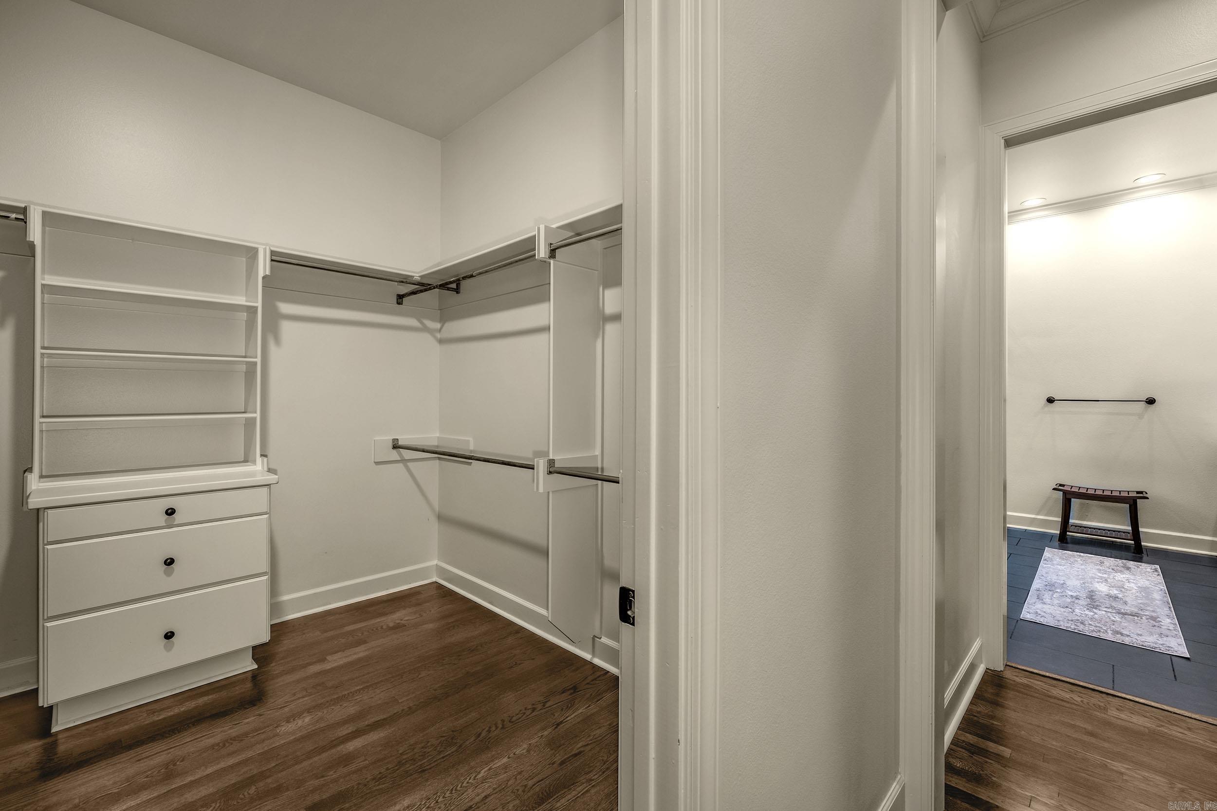 CHENAL VALLEY THE OAKS - Residential