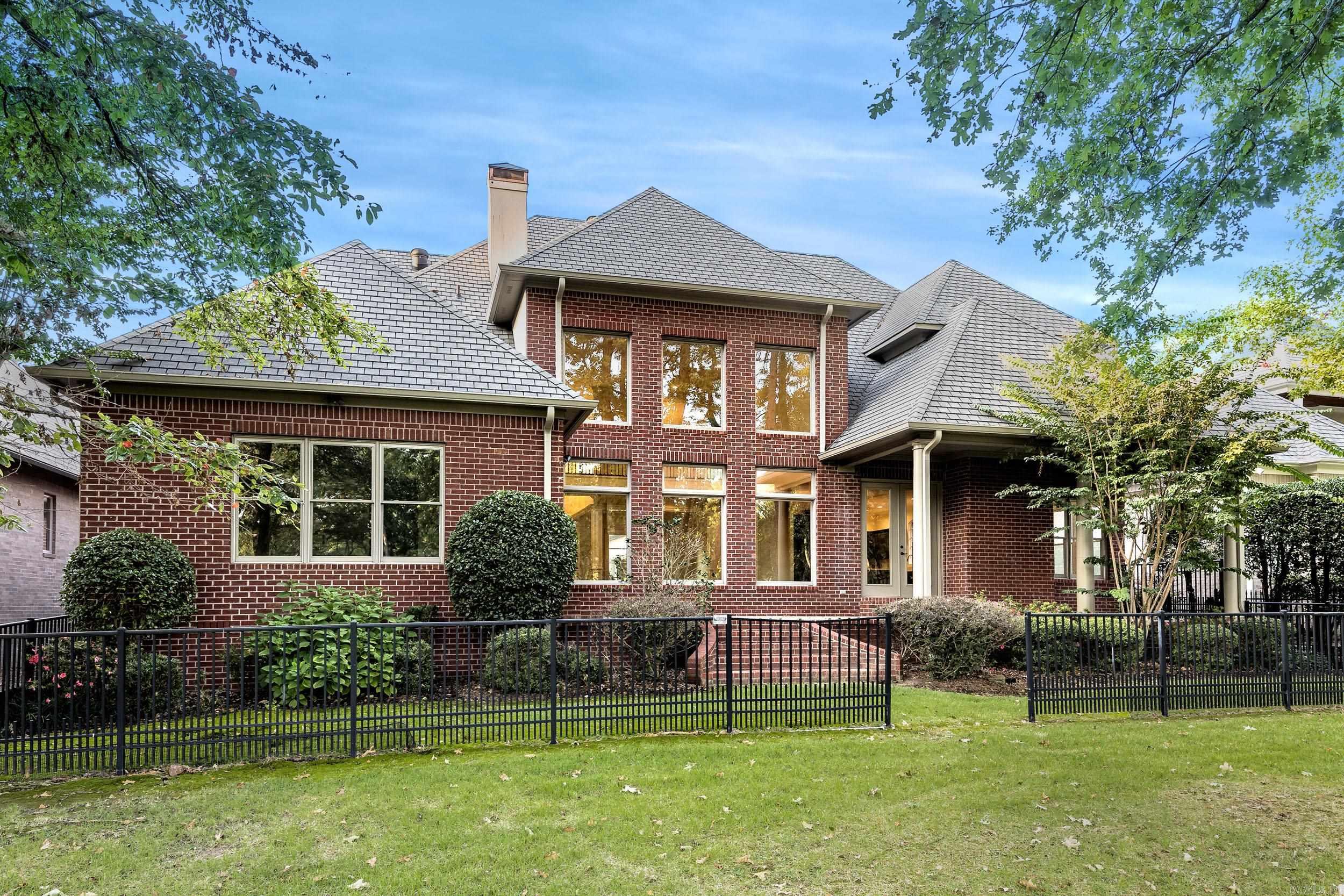 CHENAL VALLEY THE OAKS - Residential