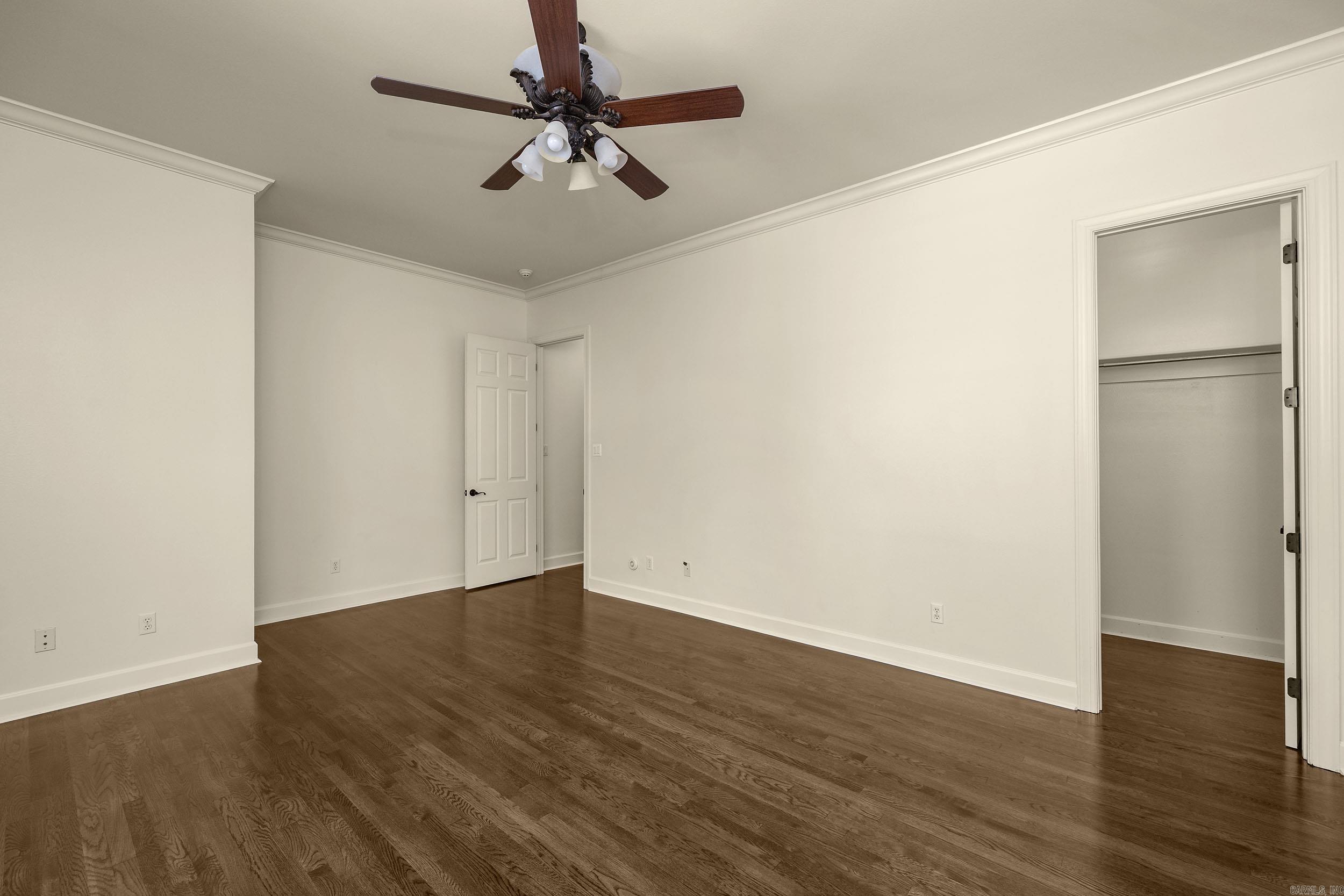 CHENAL VALLEY THE OAKS - Residential