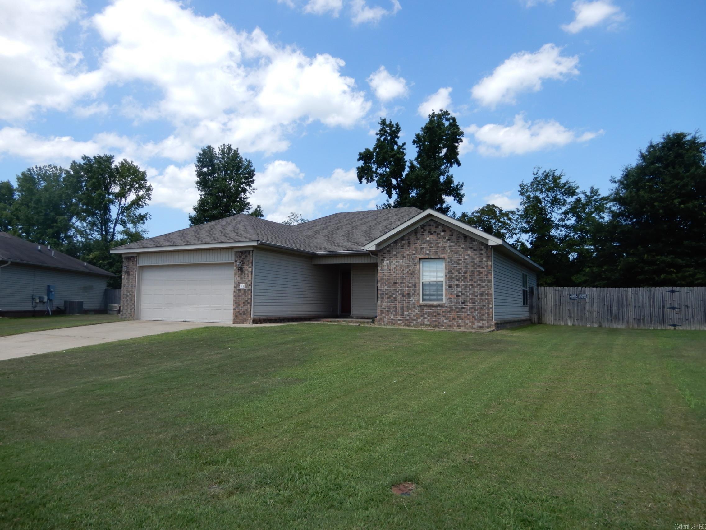 WILLOW LAKE - Residential