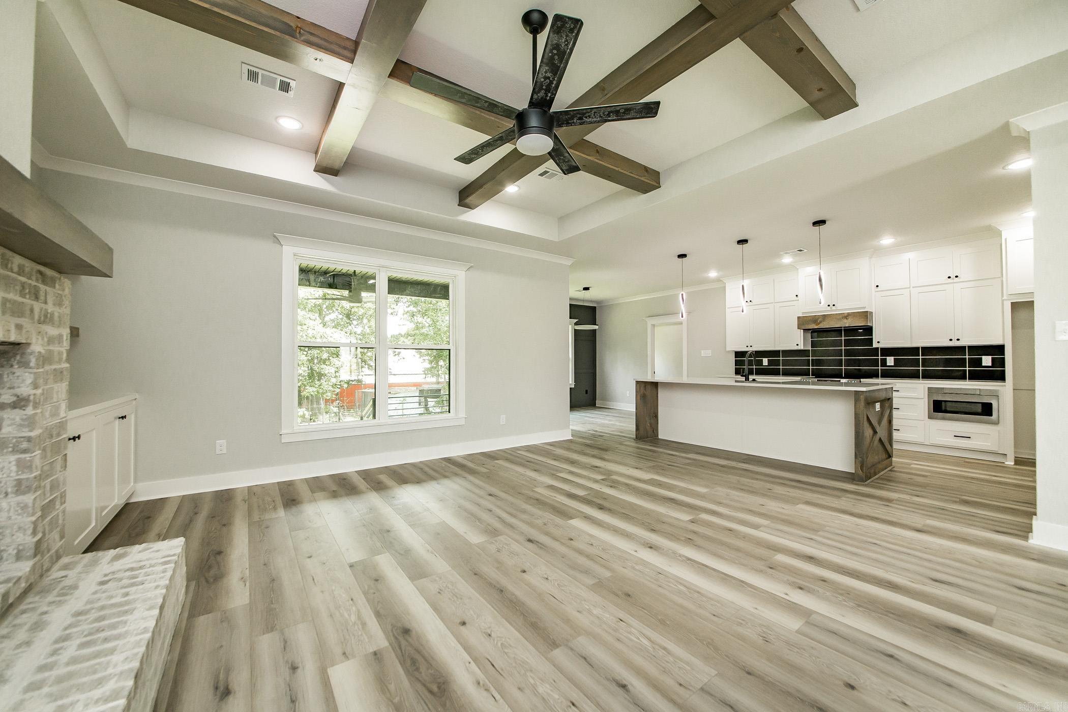 HIDDEN VALLEY ESTATES - Residential