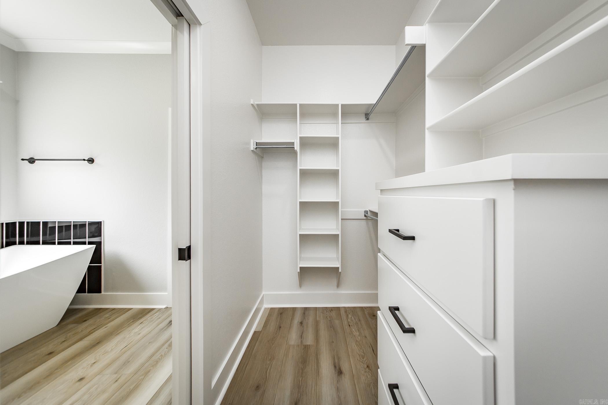 HIDDEN VALLEY ESTATES - Residential