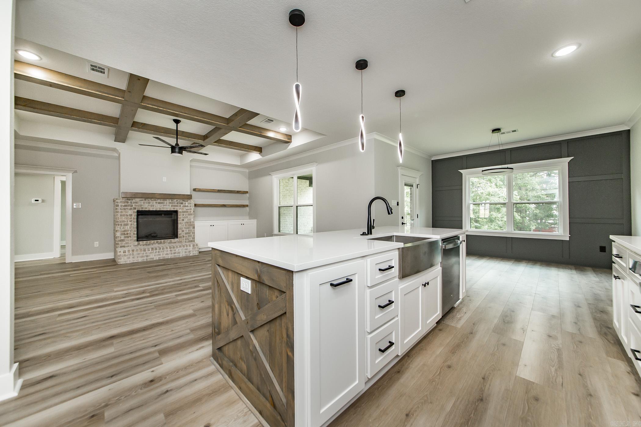 HIDDEN VALLEY ESTATES - Residential