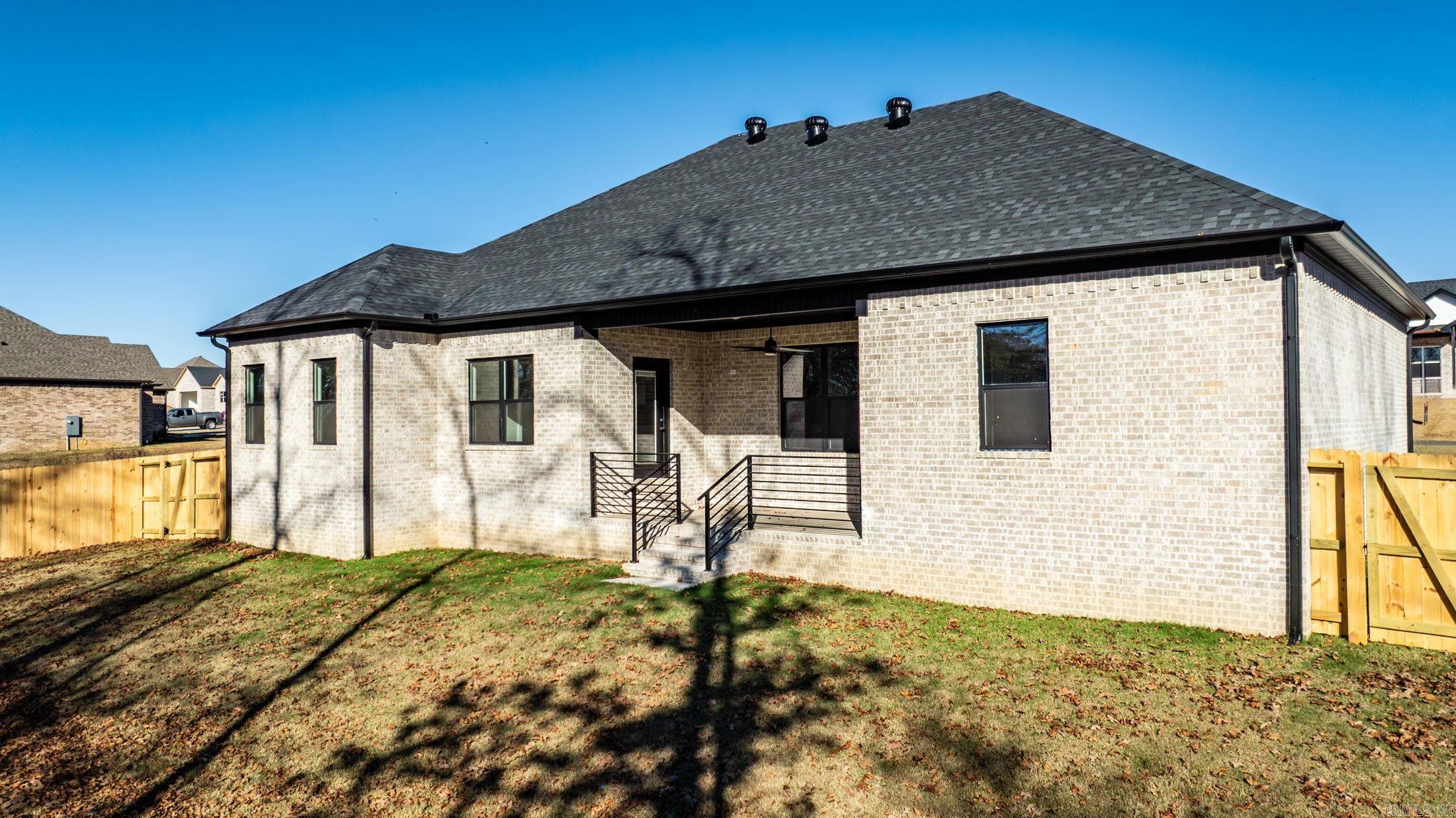 HIDDEN VALLEY ESTATES - Residential