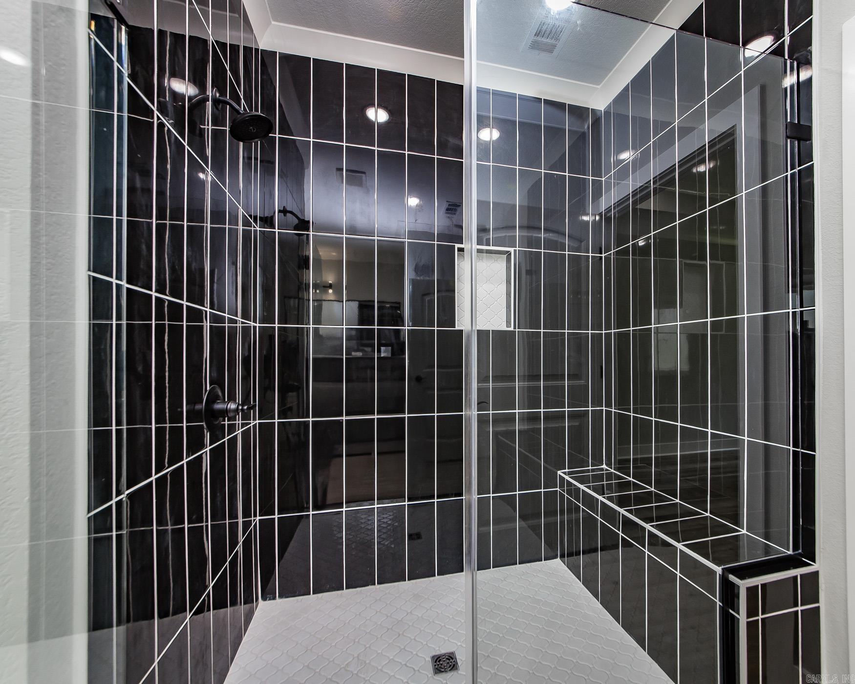 HIDDEN VALLEY ESTATES - Residential