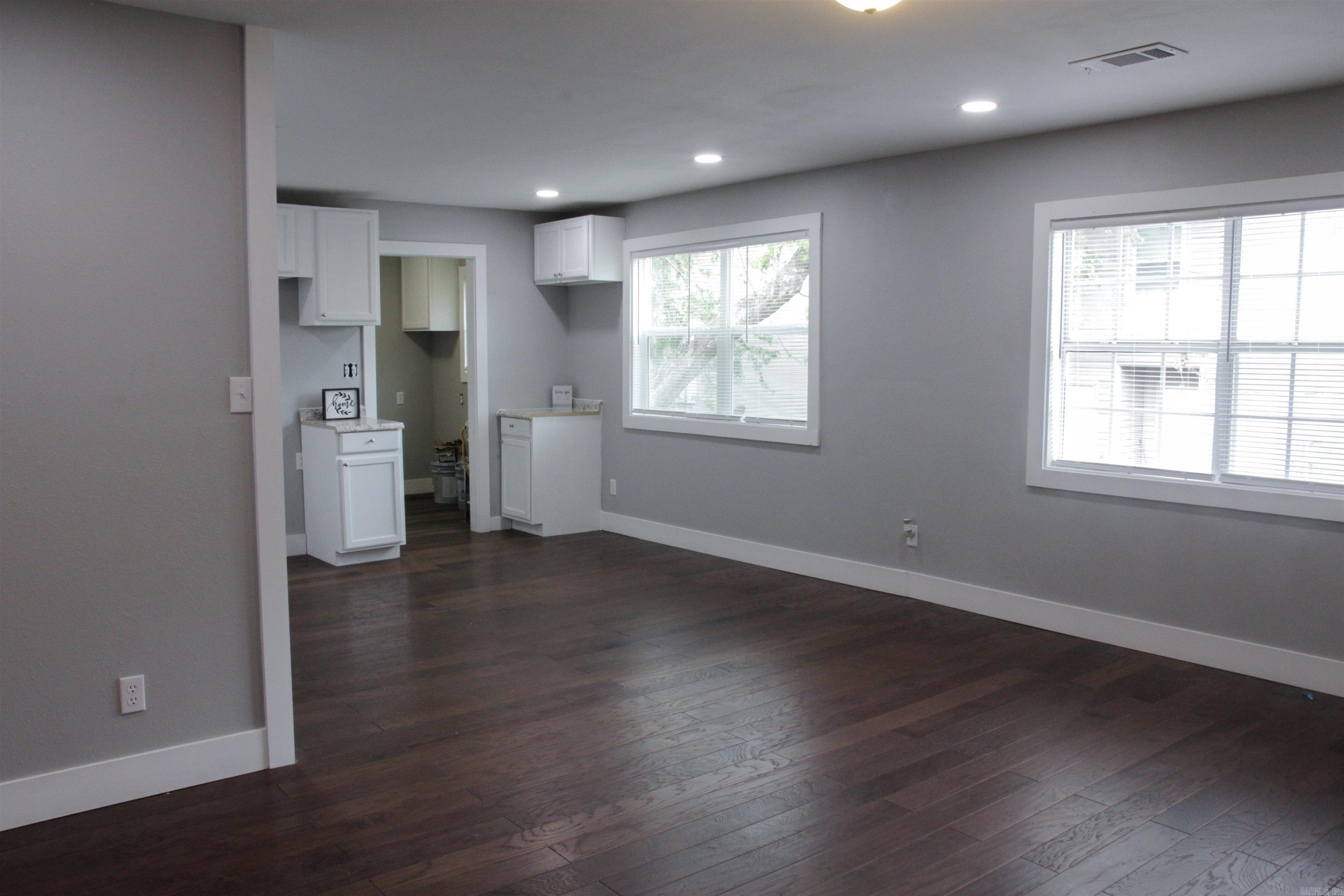 Jacksonville - Residential Lease