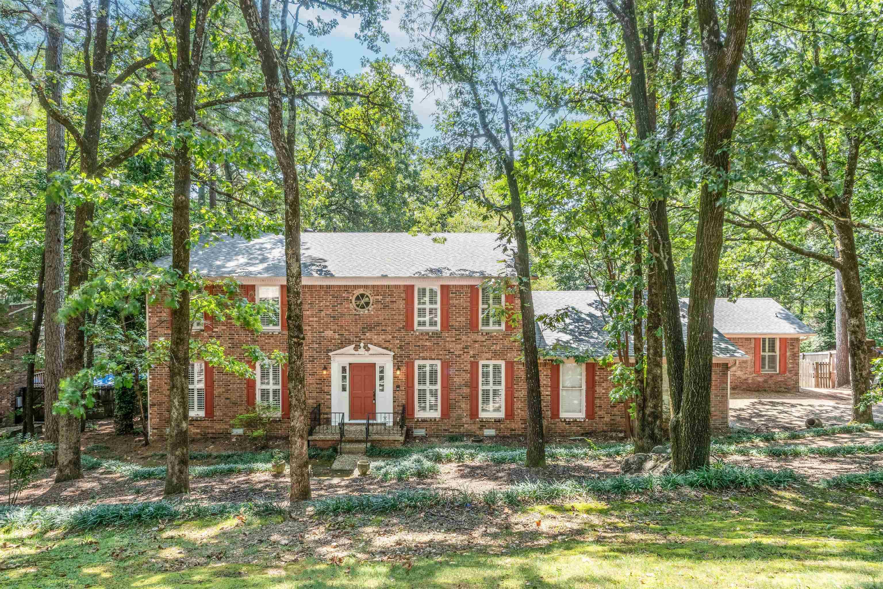 Spacious 5BR/3.5BA home offering a perfect blend of comfort and convenience. This 2 story beauty offers hardwood floors, new roof, and versatile floor plan. Private in-law suite provides the ideal space for guests, extended family, or multi-generational living. Located in the desirable Longlea Subdivision, nearby you will find Pleasant Valley Country Club, top rated private schools along with local restaurants and shopping and convenient Hwy access. The bright and airy living room features a brick fireplace framed with built in shelves and cabinets, with tons of windows that overlooks the back deck and yard. The well appointed kitchen is well designed with ease of meal prep and entertaining, complete with gas cooktop, wall oven, walk in pantry and open flow to the living area. You will find plenty of closets and storage space here! This home combines convenience with the lifestyle you've been dreaming of! Don't miss this chance to live in such a pristine area!! Sq. Ft. approx. Please measure.