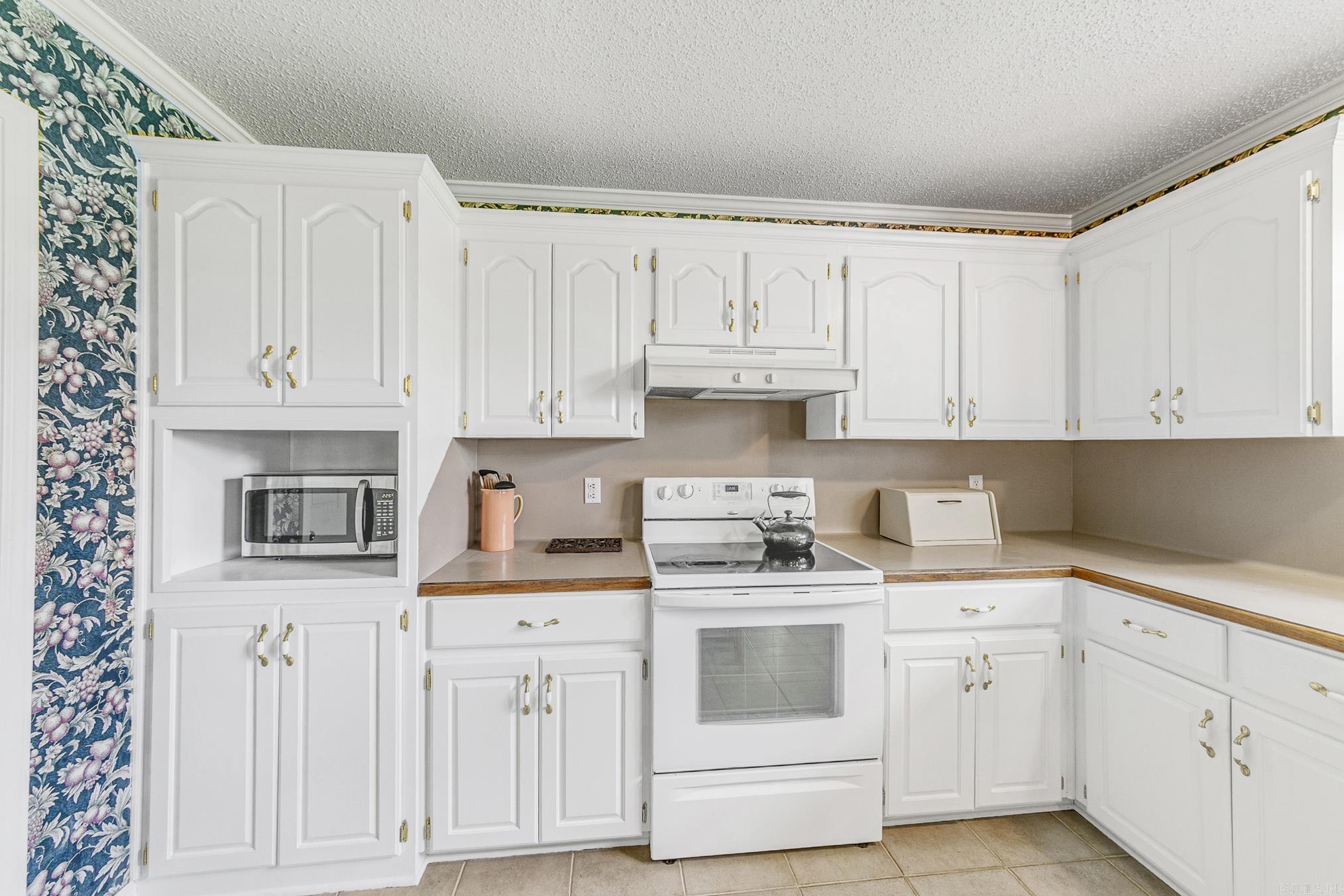 BRENTWOOD - Residential