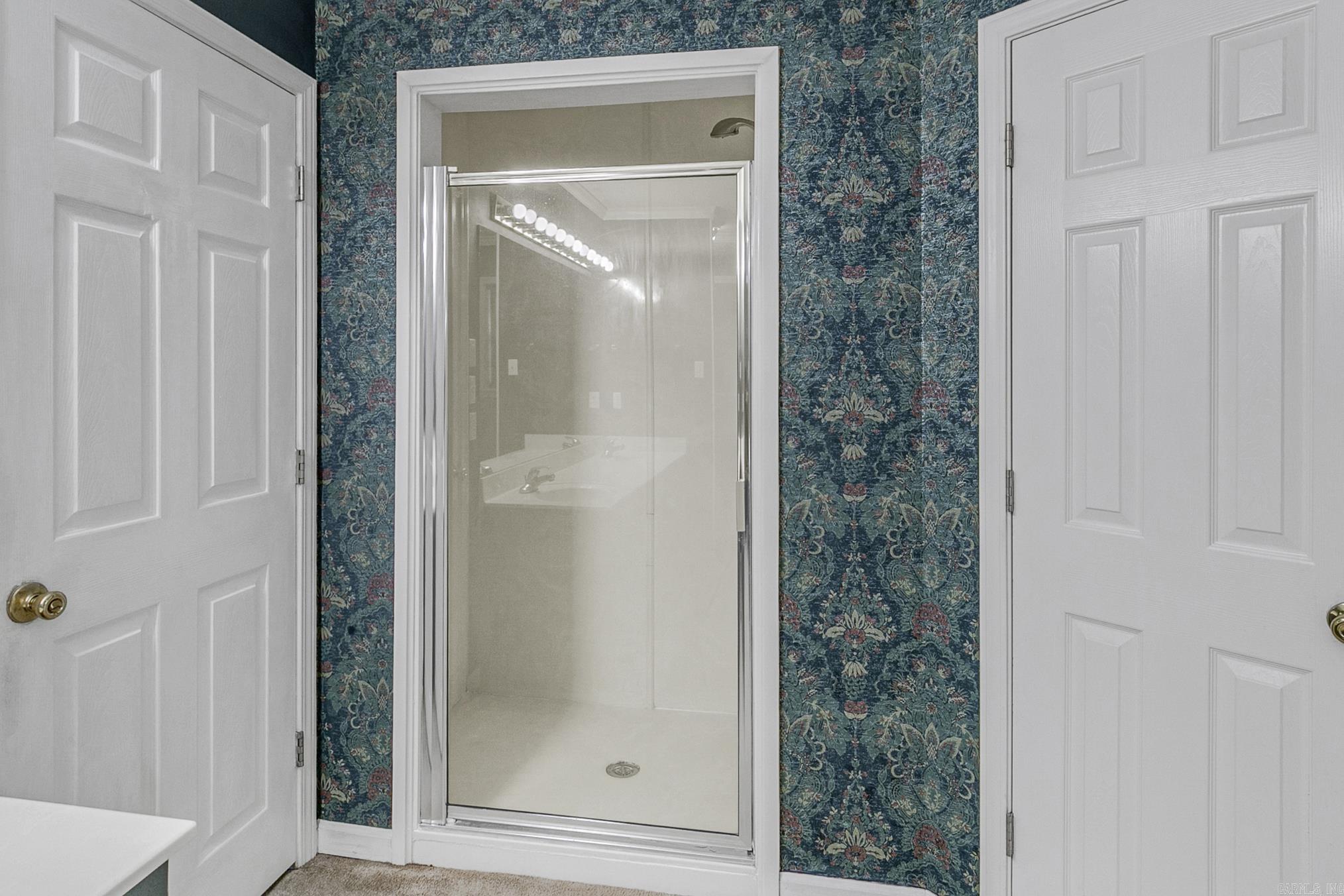 BRENTWOOD - Residential