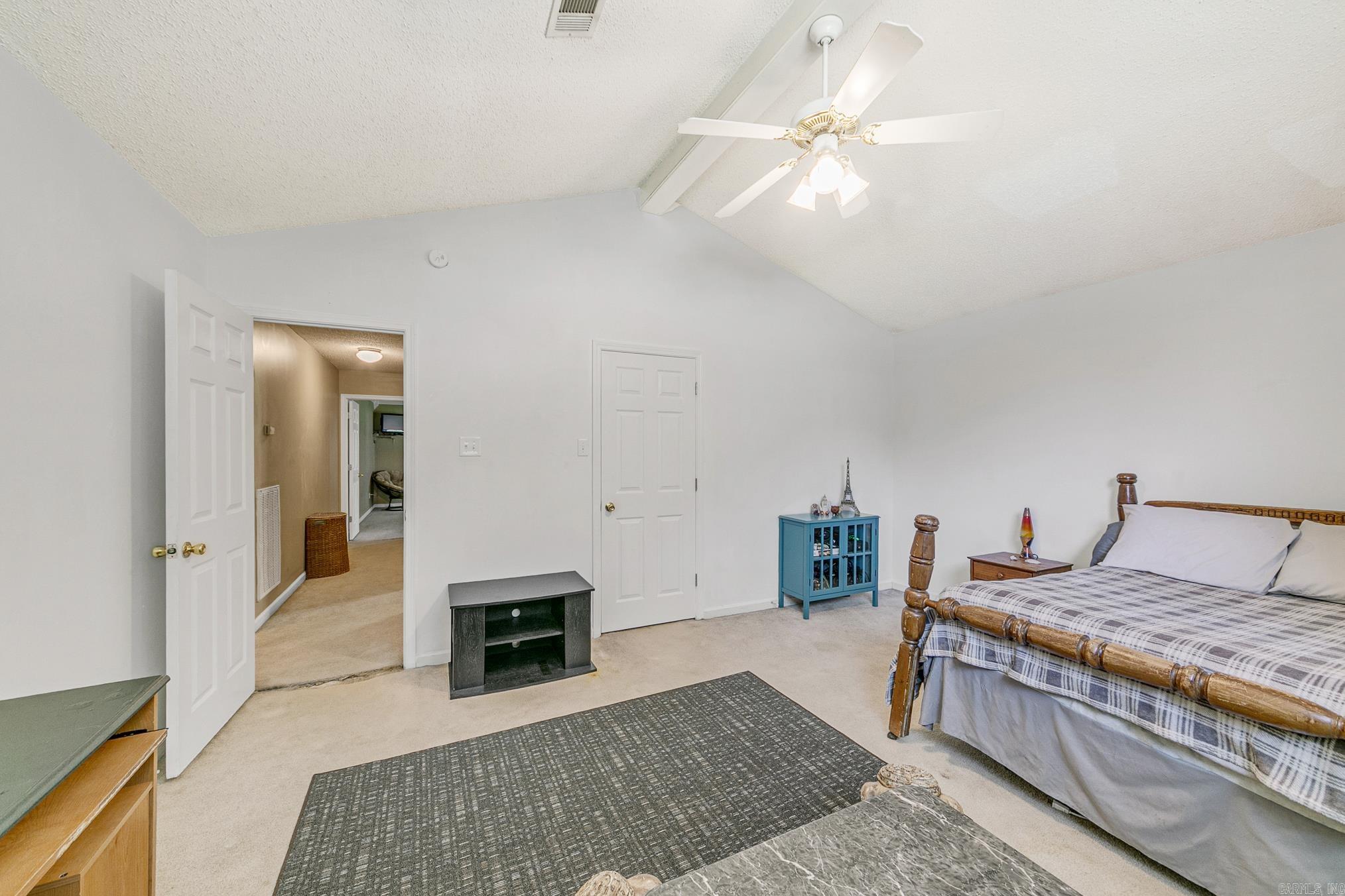 BRENTWOOD - Residential