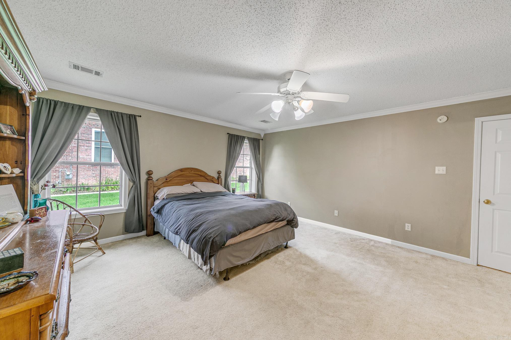 BRENTWOOD - Residential