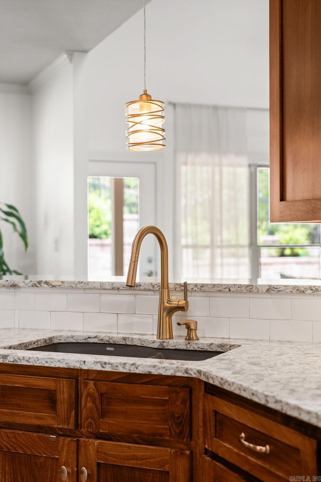 WOODLANDS EDGE - Residential