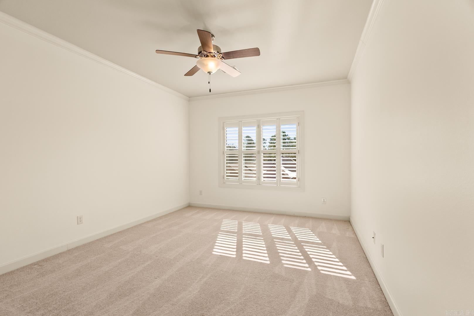 WOODLANDS EDGE - Residential