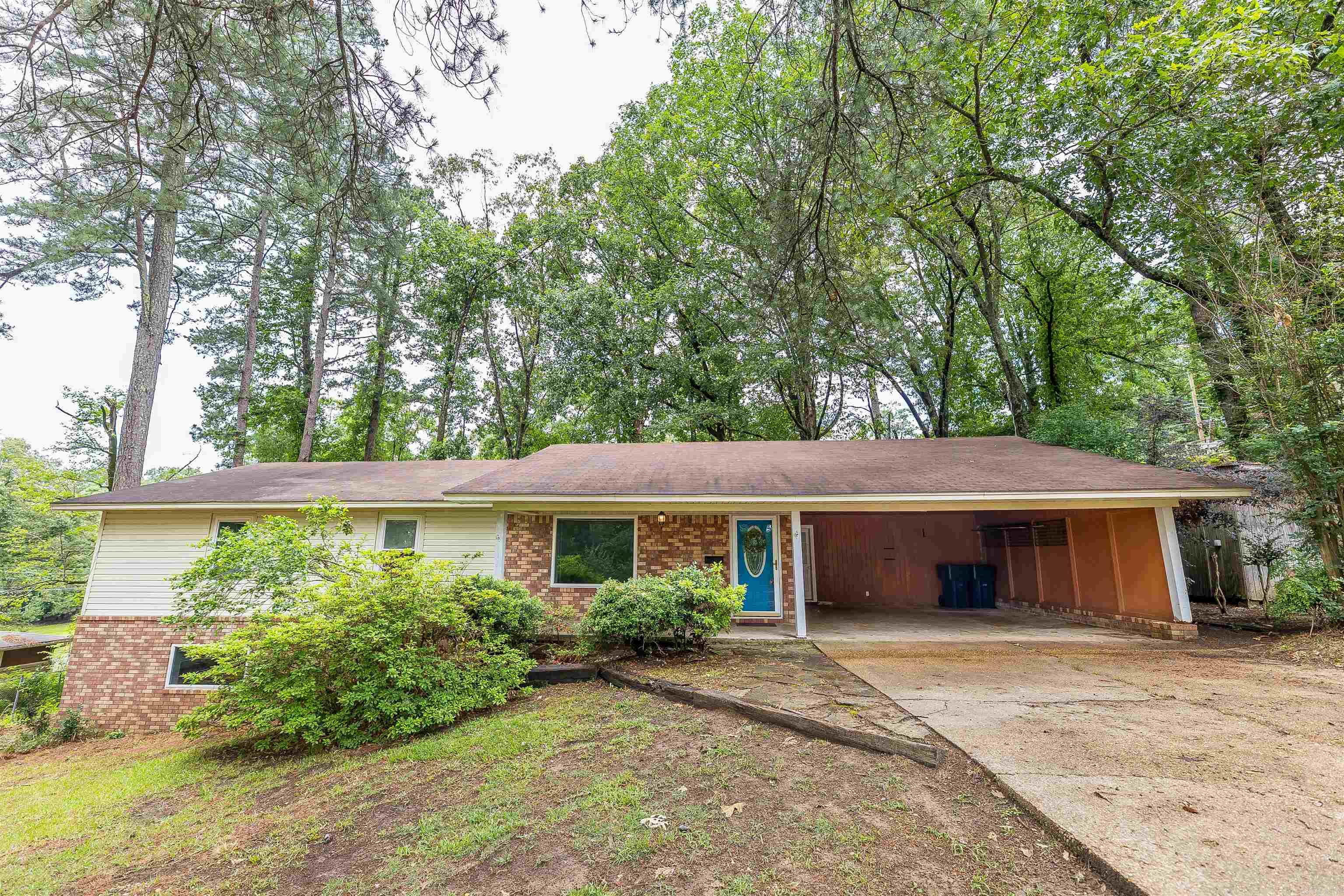 VIEW HILLS - Residential