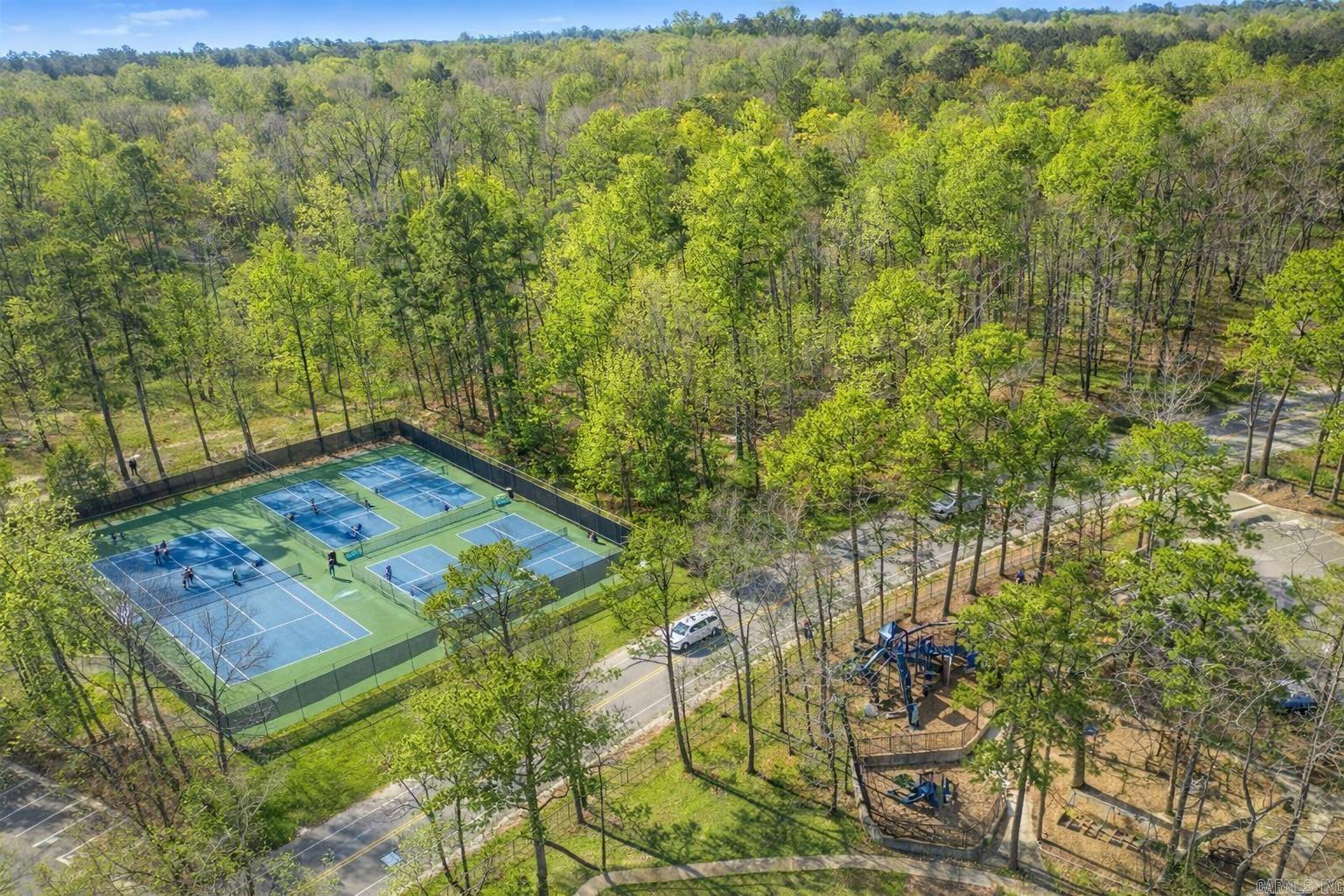 ST CHARLES ADDN - Residential