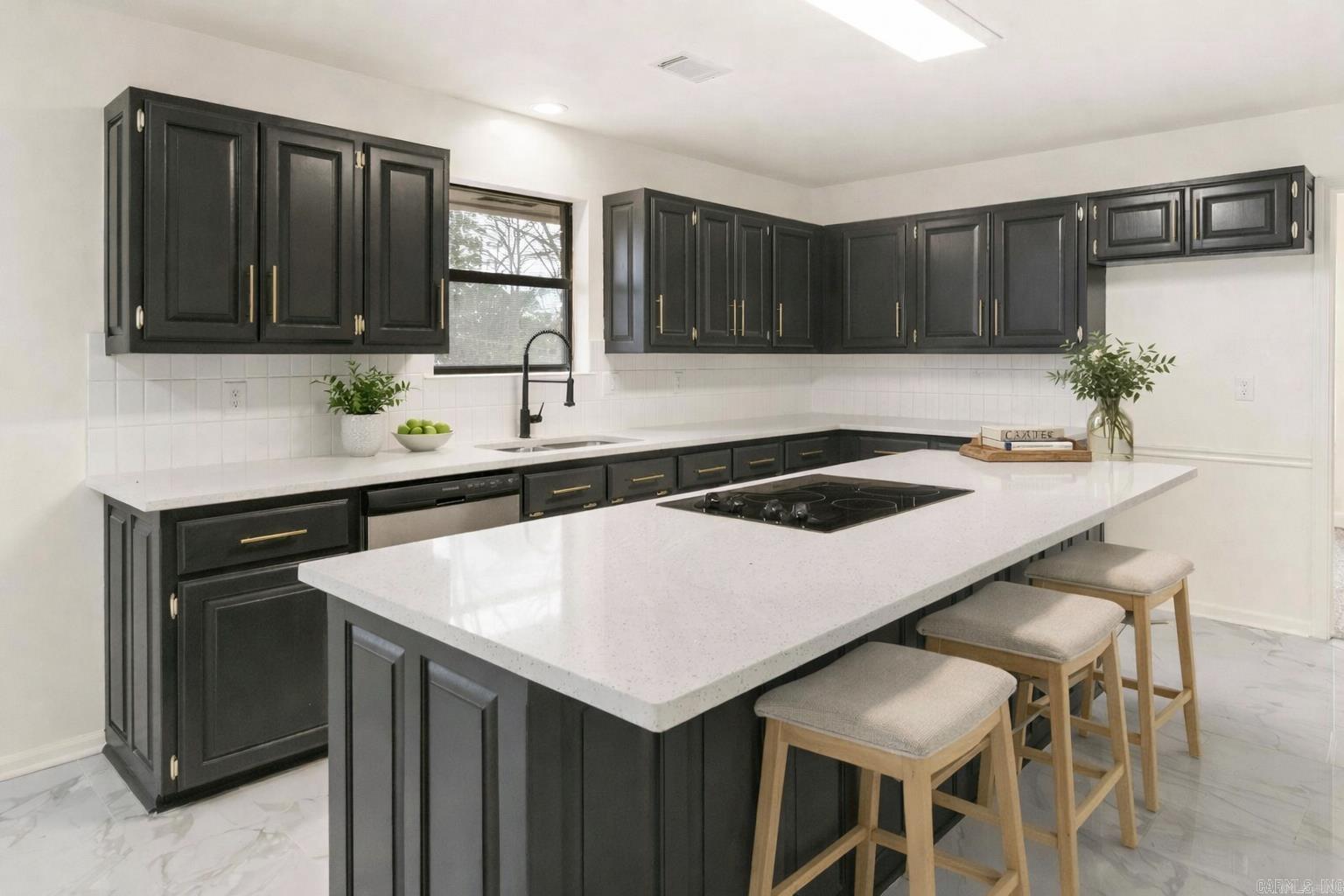 ST CHARLES ADDN - Residential