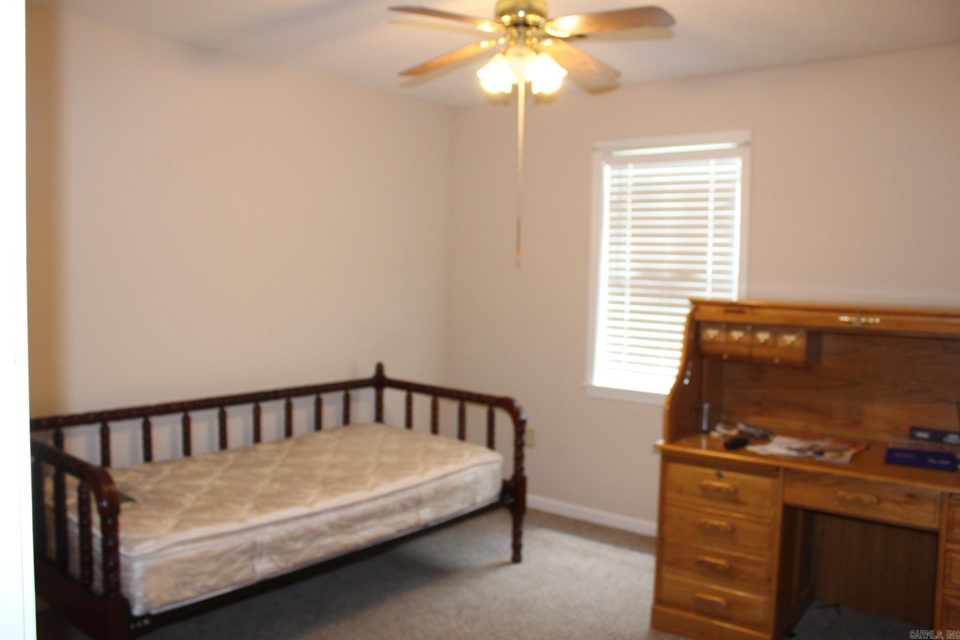 River Oaks Commons - Residential