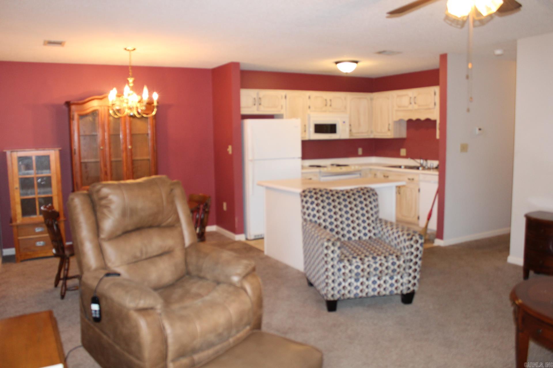 River Oaks Commons - Residential