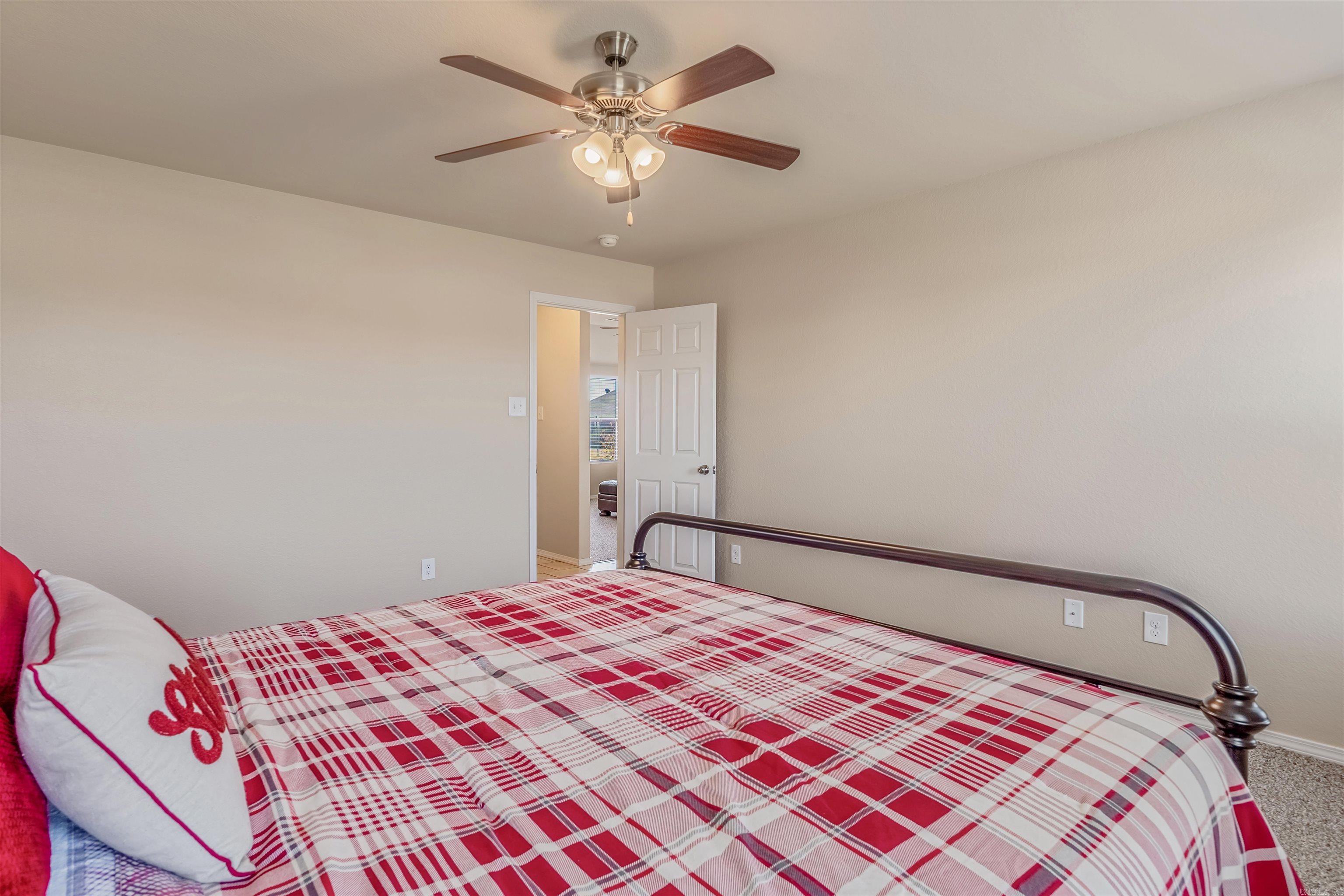 STONEHENGE PLACE - Residential