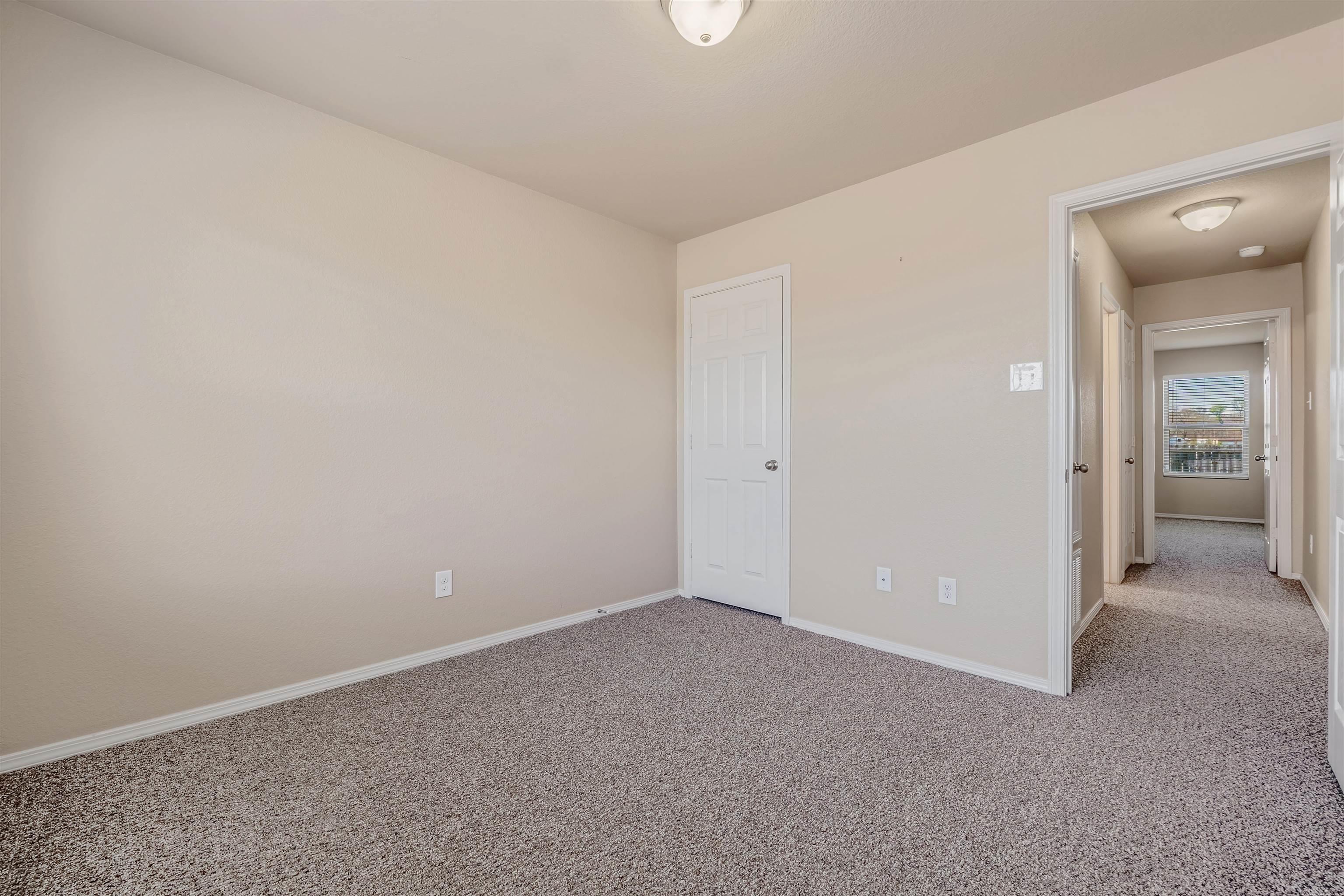 STONEHENGE PLACE - Residential