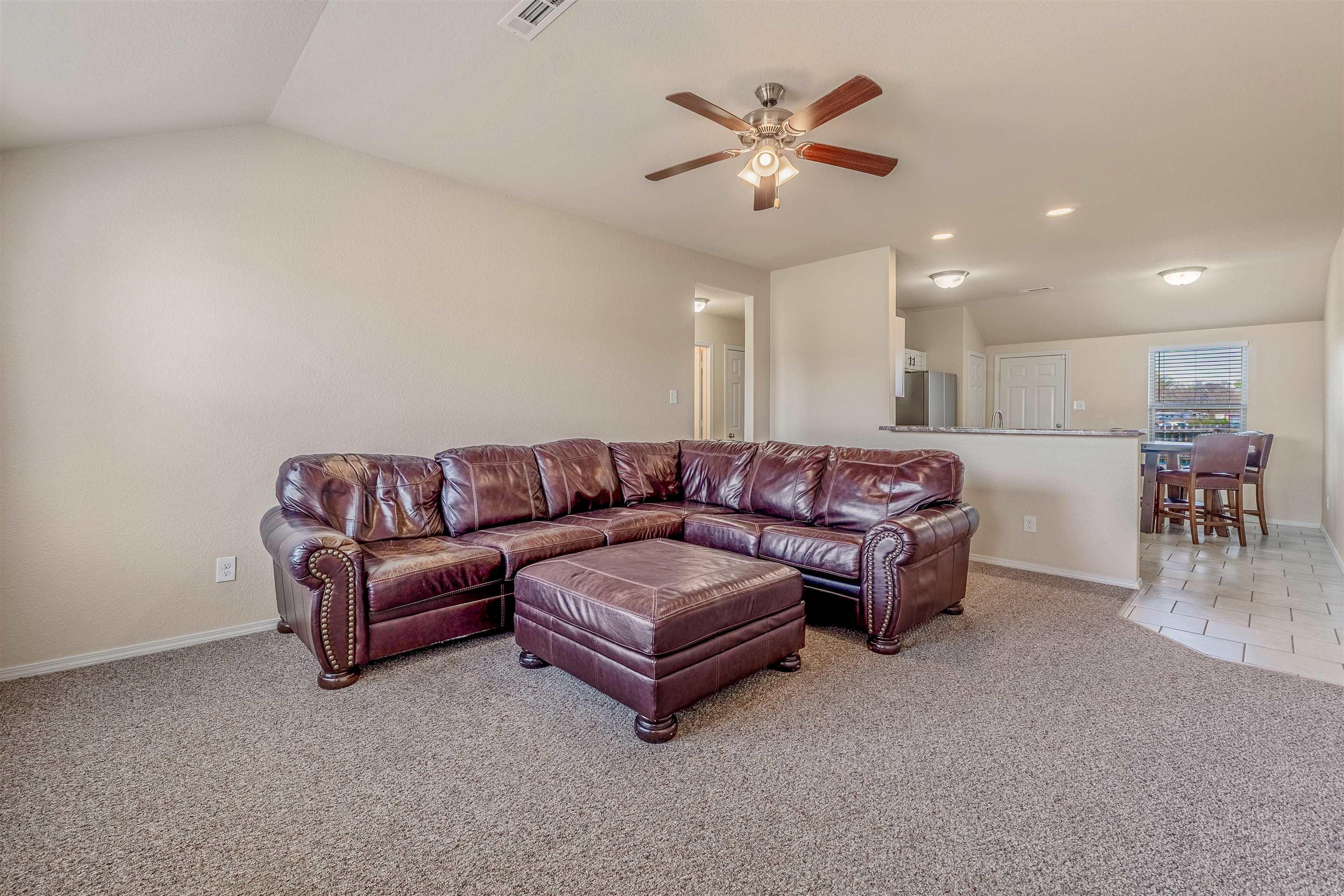 STONEHENGE PLACE - Residential