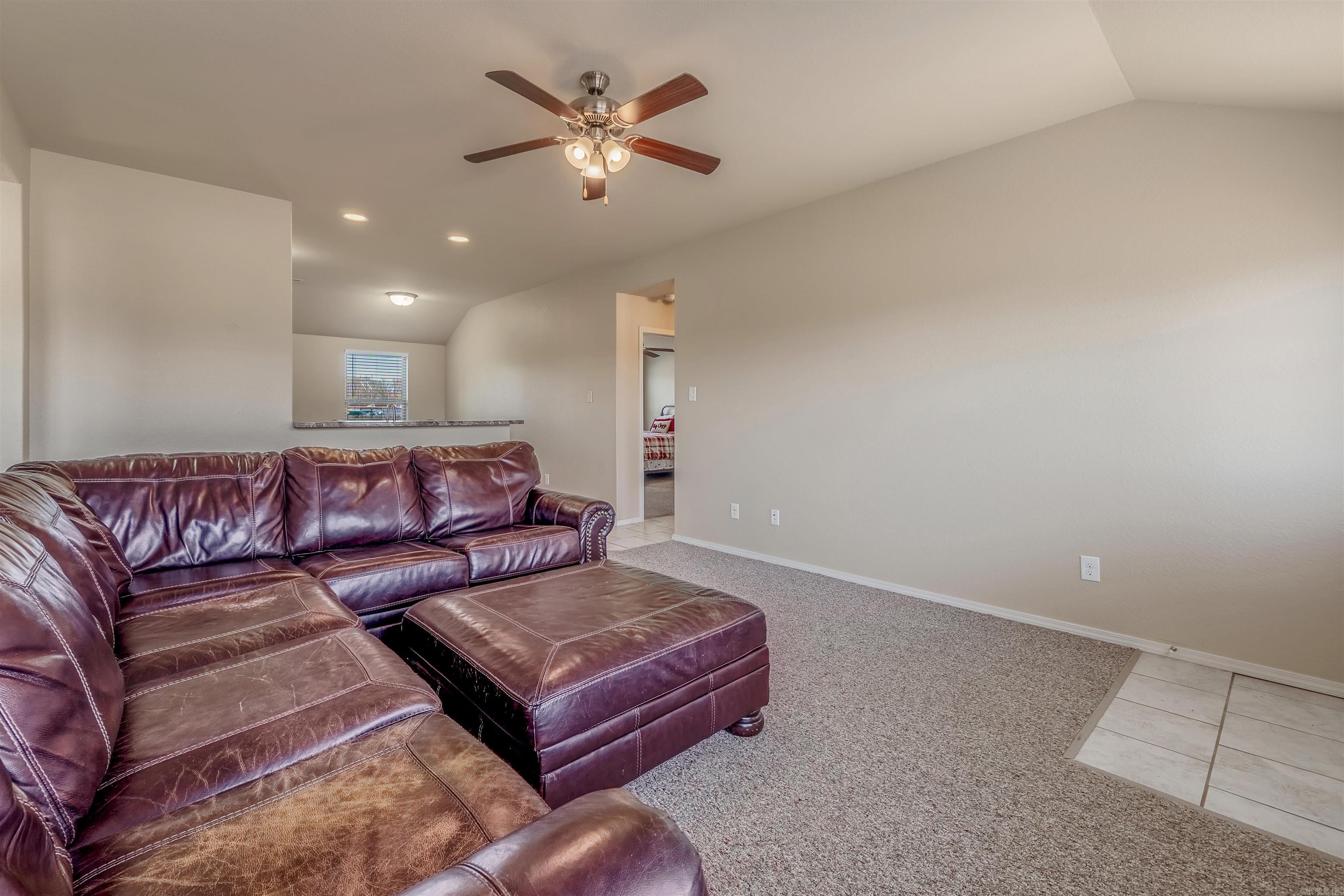 STONEHENGE PLACE - Residential