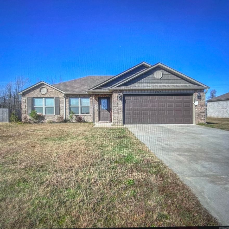 Welcome to Stonehenge Subdivision. Check out this well maintained 3 bed, 2 bath home with a desirable split floor plan.  New wooden privacy fence.  Easy access to interstate, shopping, dining and 10 min from LRAFB.