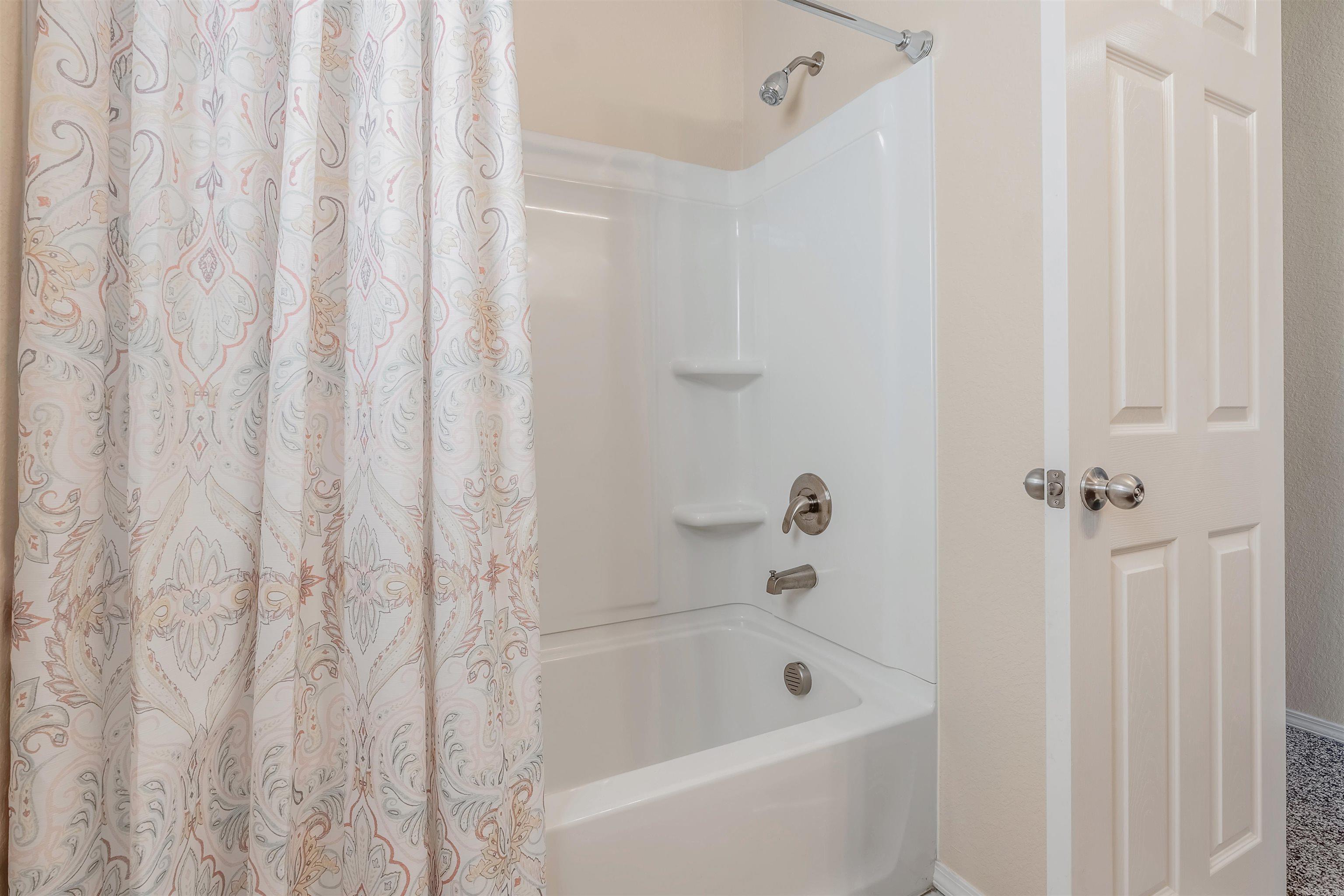 STONEHENGE PLACE - Residential