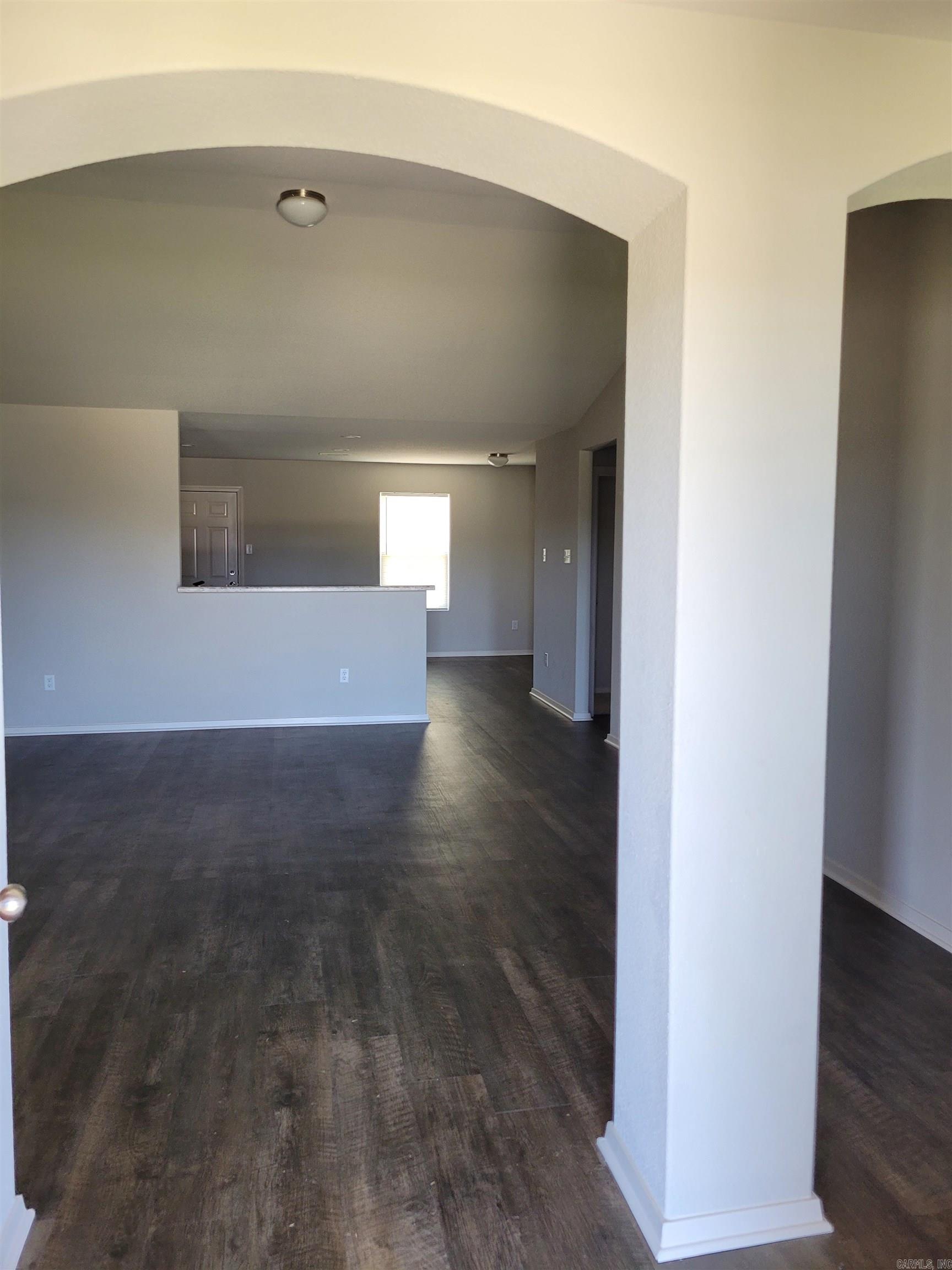 OAKLAND GROVE ESTATES - Residential Lease