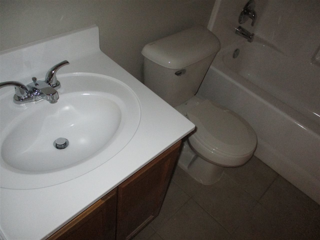 Holts - Residential Lease