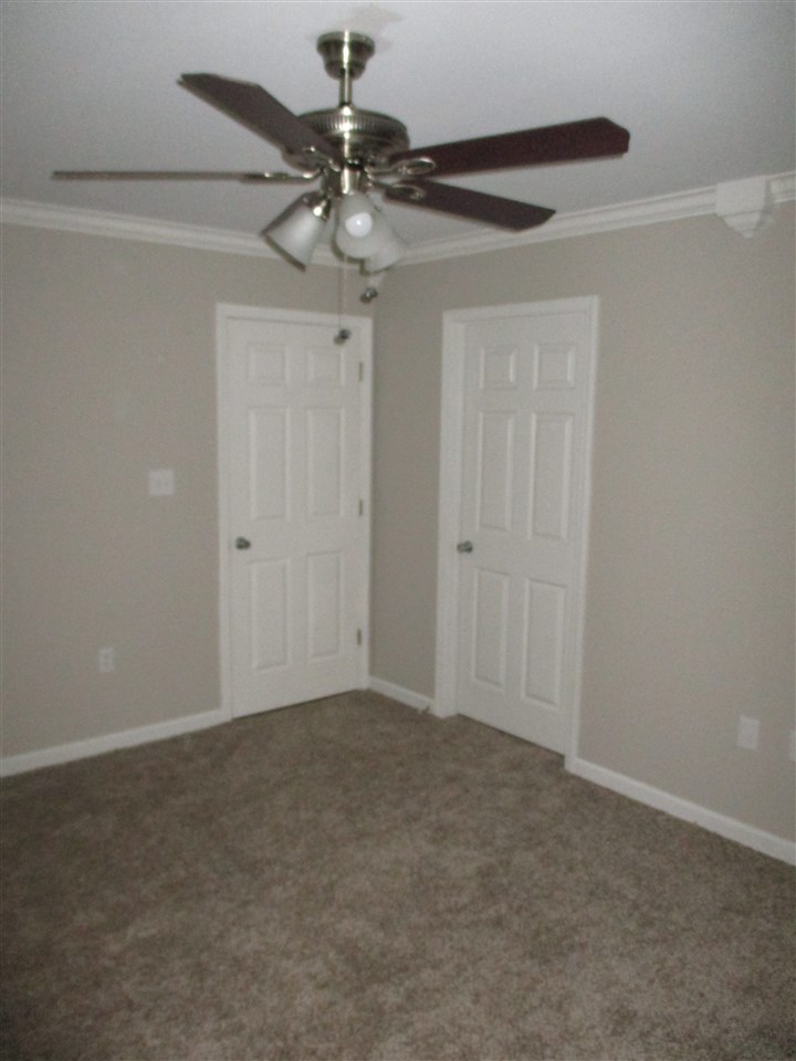 Holts - Residential Lease