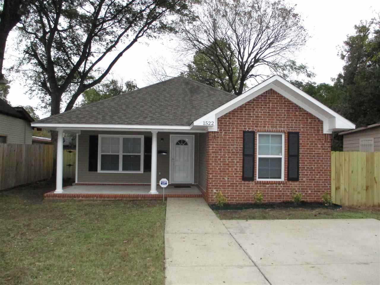 Holts - Residential Lease