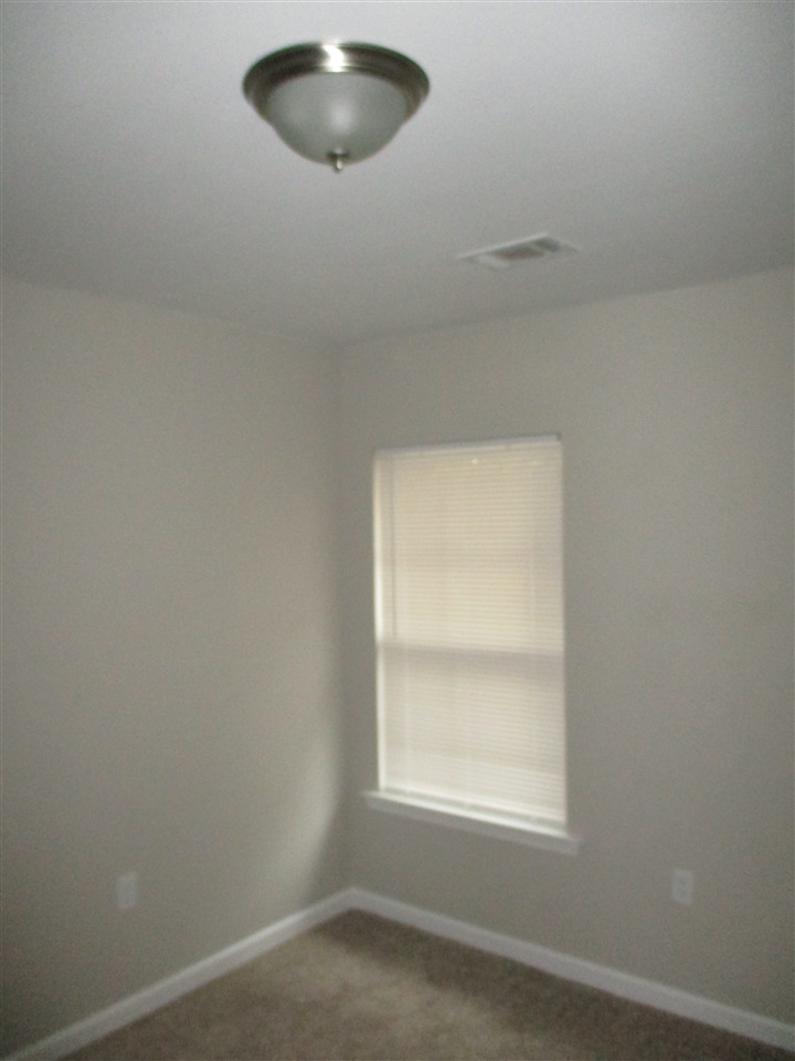 Holts - Residential Lease