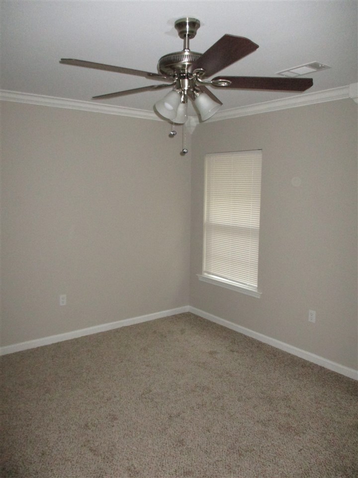 Holts - Residential Lease